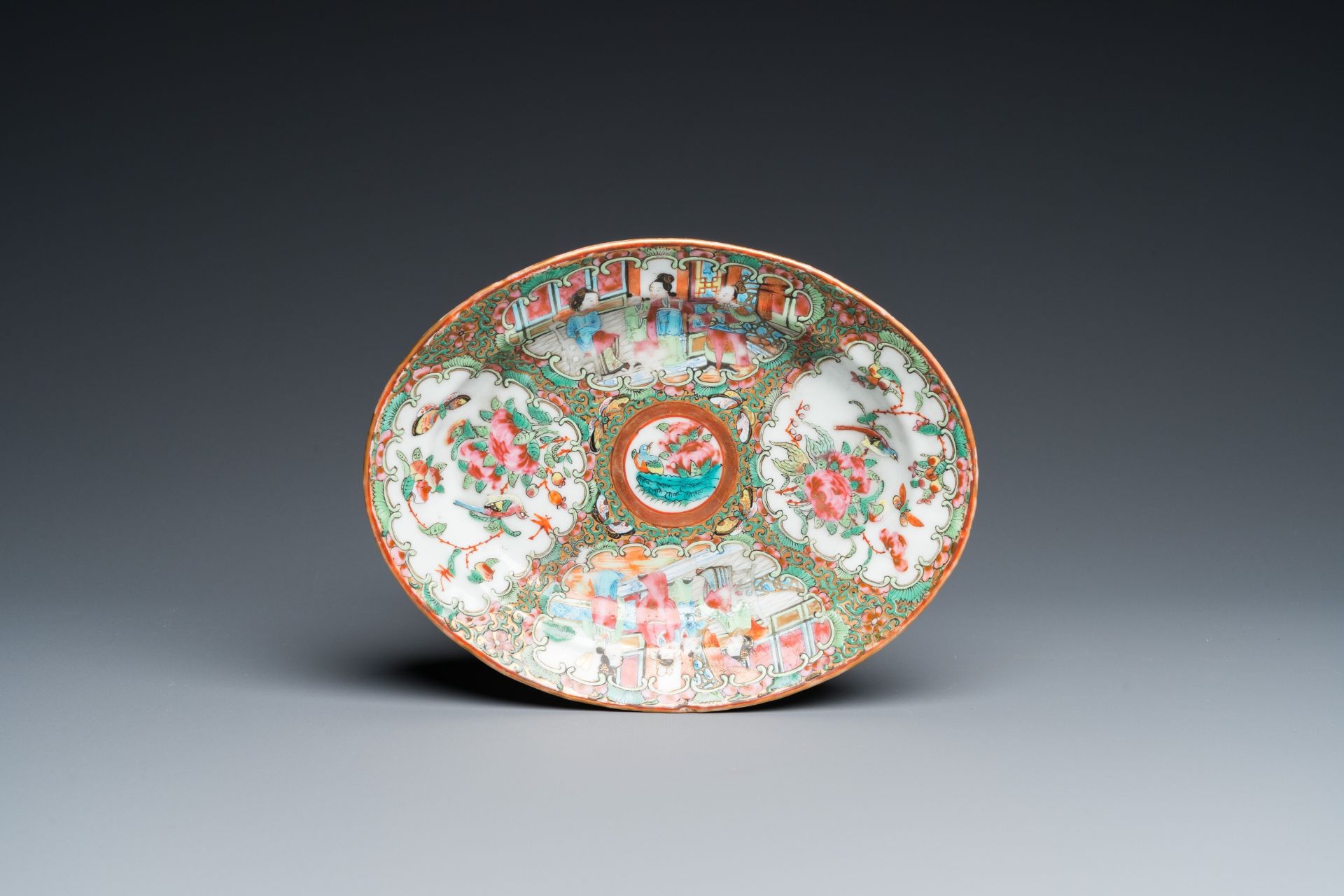 A varied collection of Chinese Canton famille rose porcelain, 19th C. - Image 8 of 15