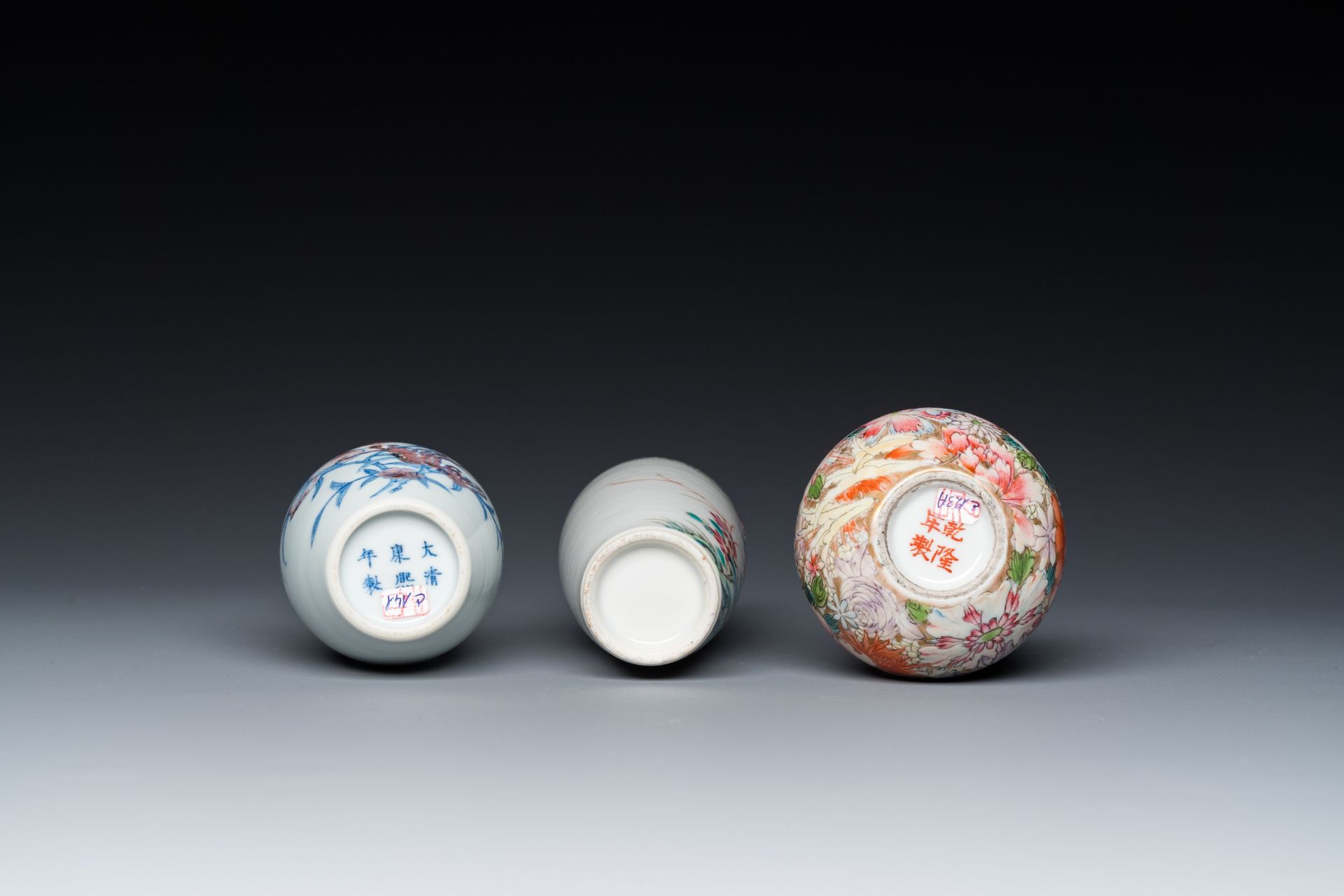 Three Chinese famille rose and blue, white and copper-red vases, 19/20th C. - Image 7 of 7