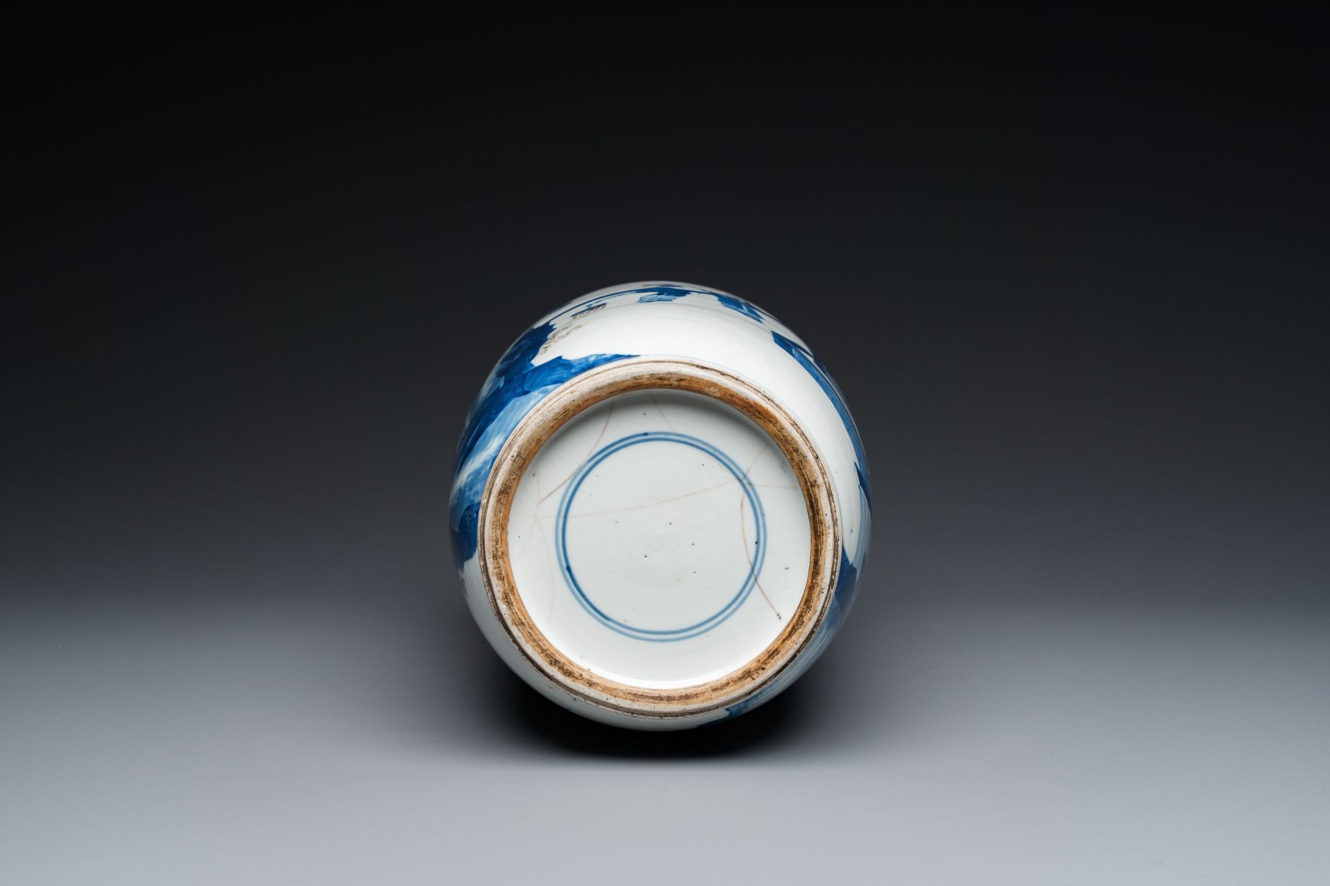 A Chinese blue, white and copper-red 'narrative subject' rouleau vase, Kangxi - Image 7 of 7