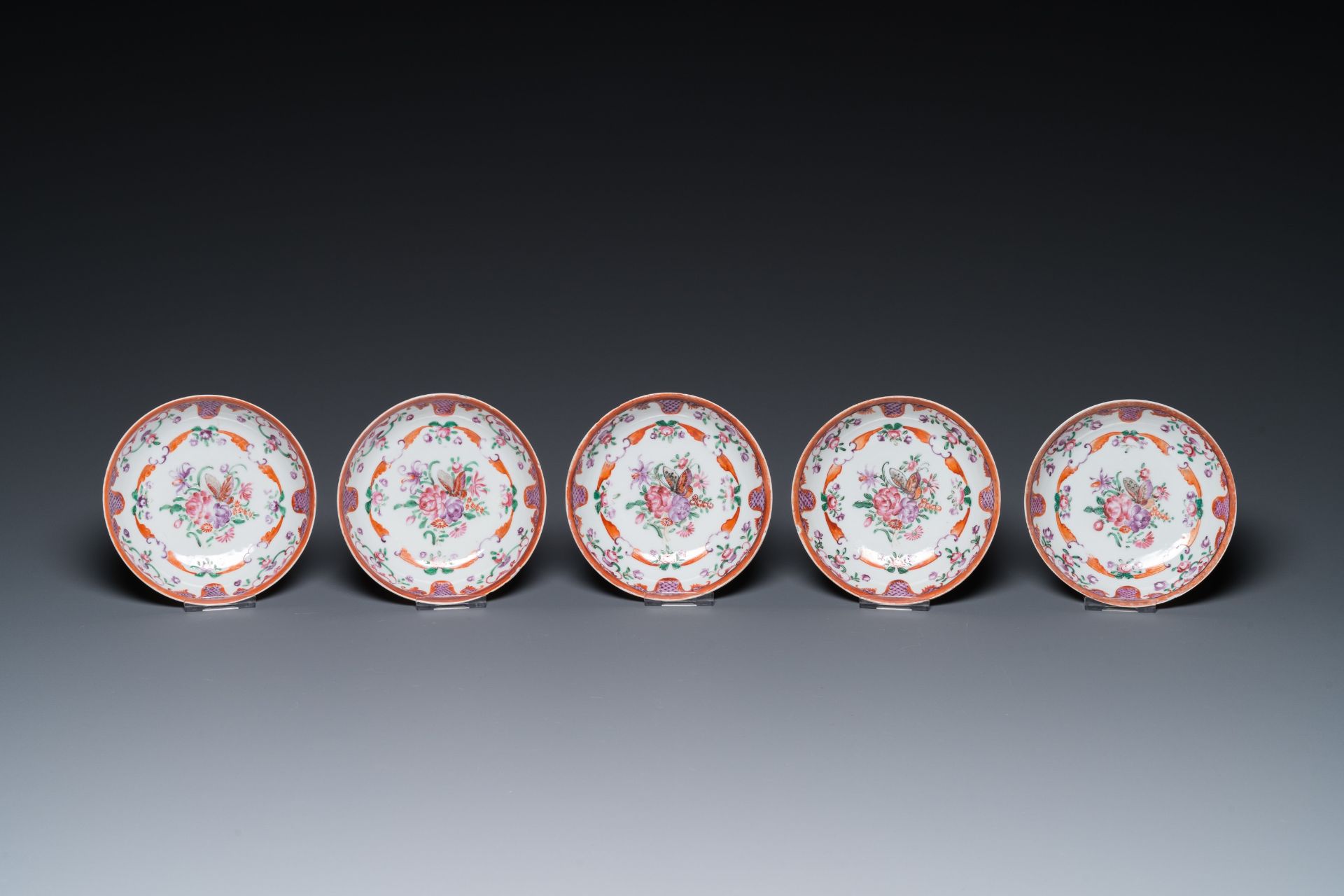 A Chinese famille rose 20-piece tea service with floral design, Qianlong - Image 2 of 17