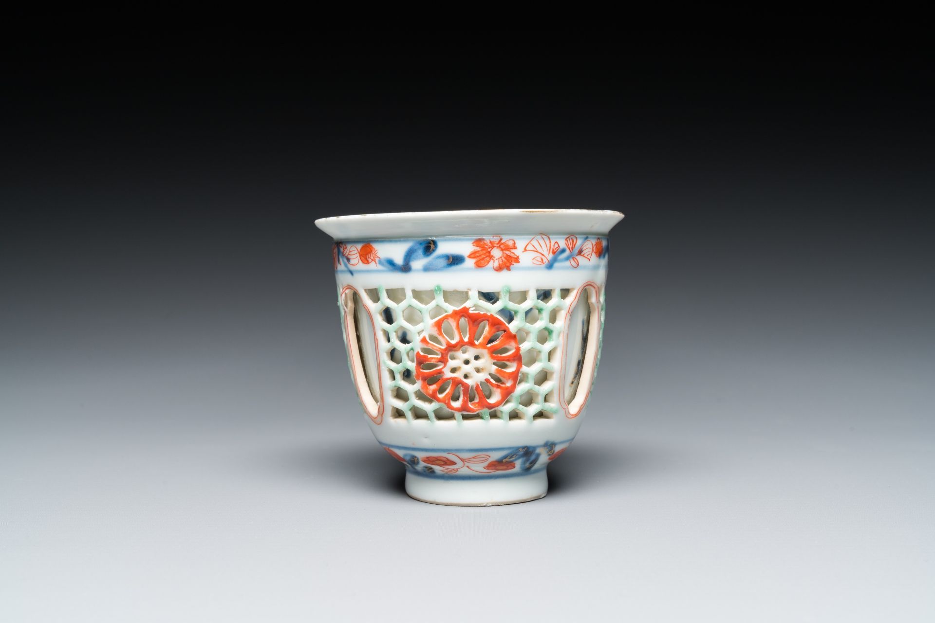 A rare Chinese famille verte double-walled reticulated cup and saucer, Kangxi - Image 4 of 13