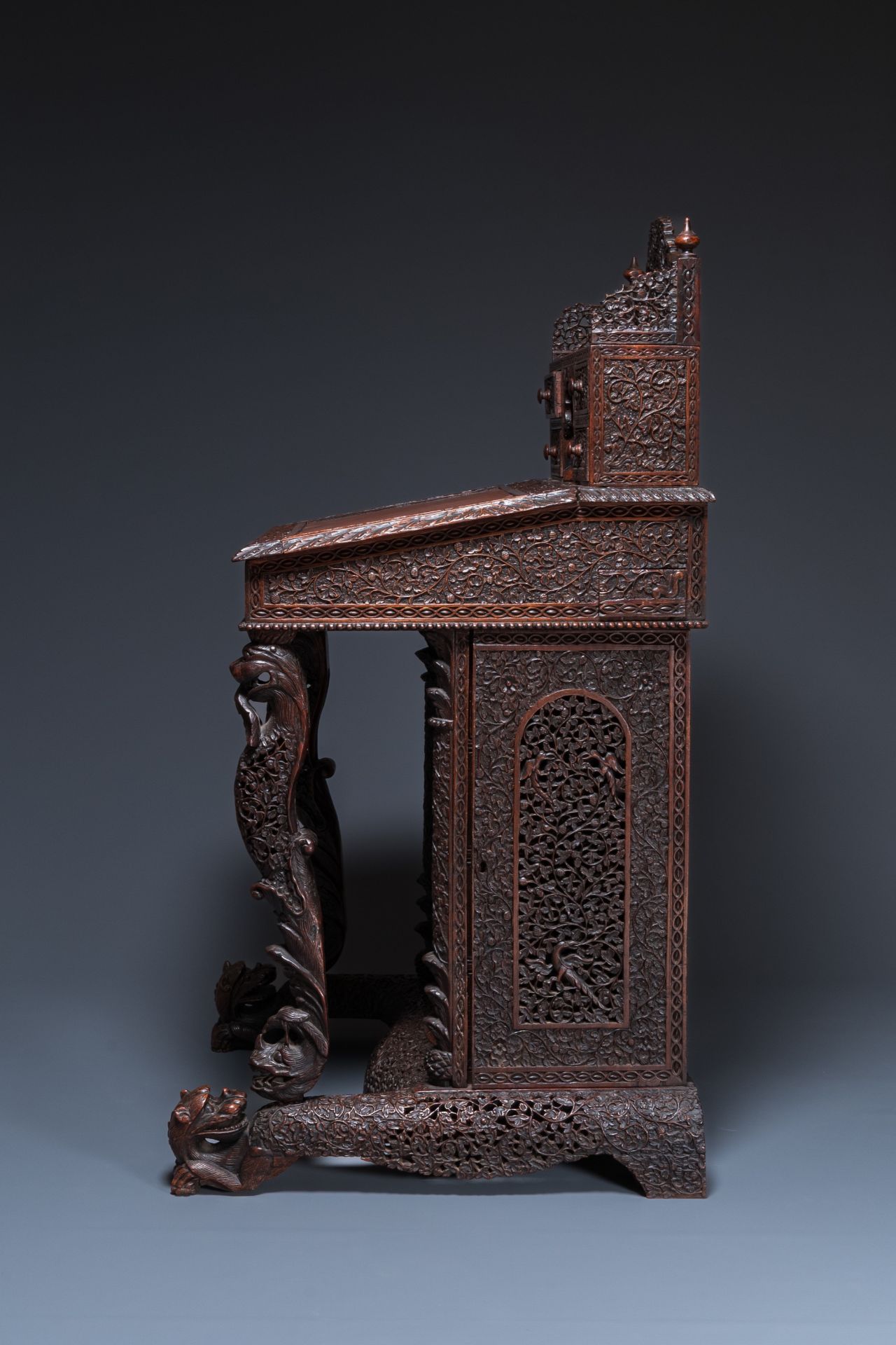 A colonial Anglo-Indian reticulated wooden desk with hidden compartment, 19th C. - Image 3 of 24