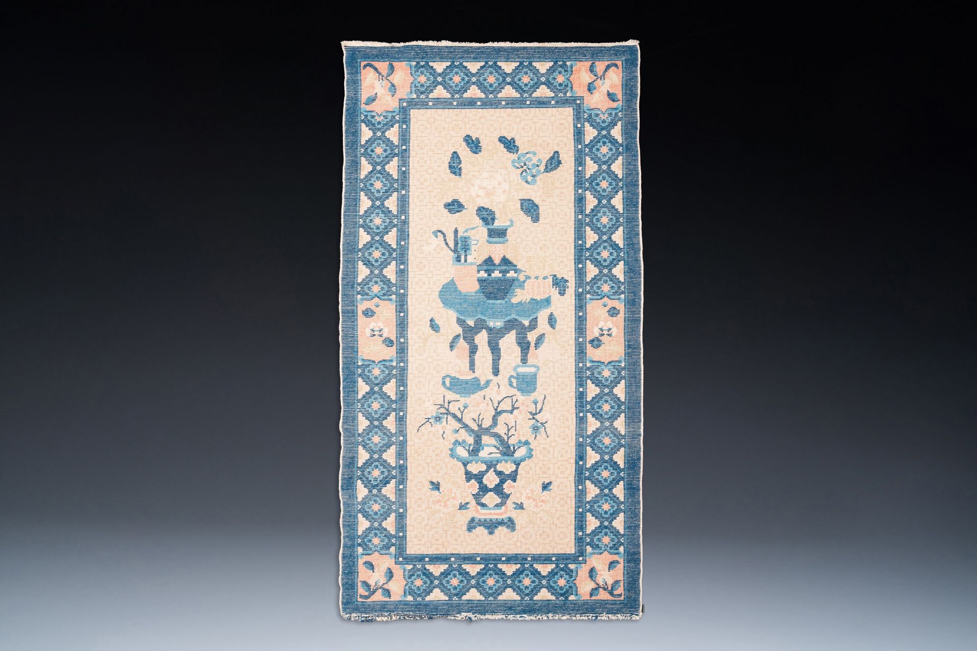 A large Chinese 'antiquities' rug, 19th C. - Image 2 of 4