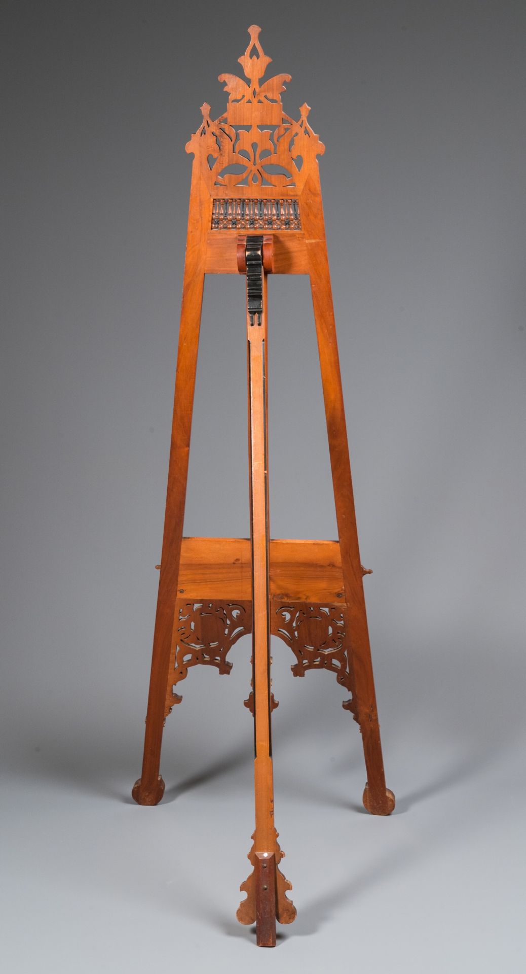 A large Islamic bone-inlaid wooden painter's easel, probably Egypt, 19th C. - Image 4 of 12