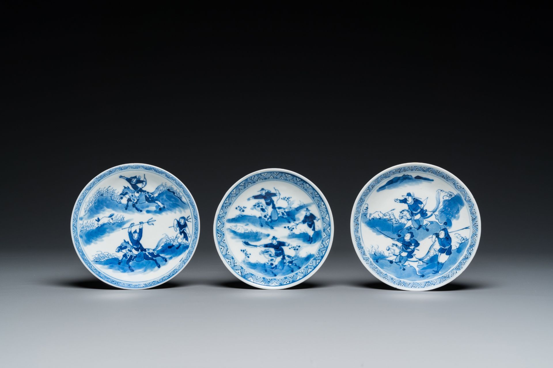 A varied collection of Chinese blue, white and famille rose porcelain, Kangxi/Qianlong - Bild 8 aus 17