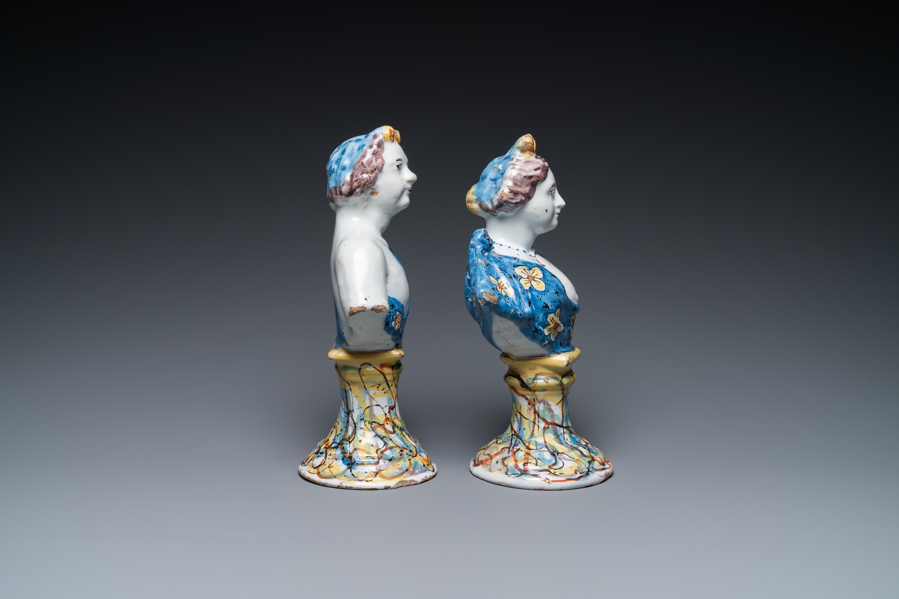 A pair of polychrome Dutch Delft busts on bases imitating marble, 18th C. - Image 3 of 7