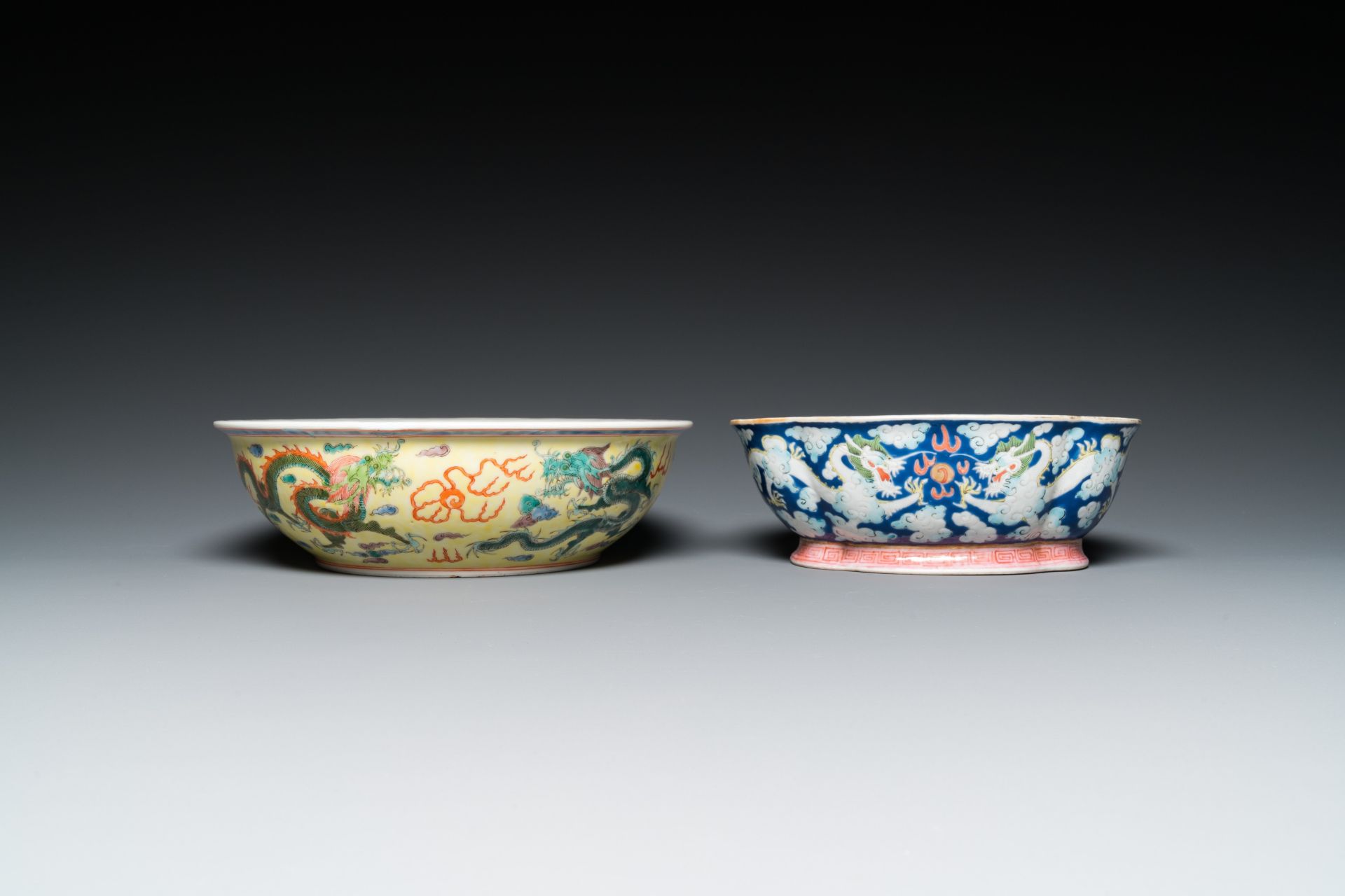 Two Chinese famille rose 'dragon' bowls and a vase with floral design, 19/20th C. - Image 10 of 13