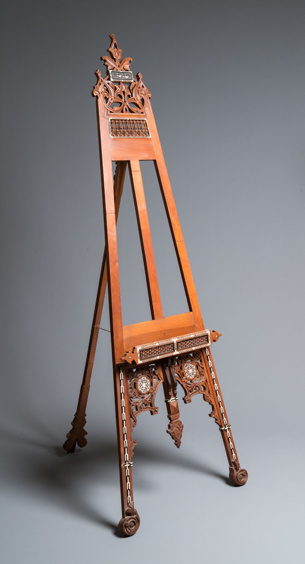 A large Islamic bone-inlaid wooden painter's easel, probably Egypt, 19th C. - Image 2 of 12