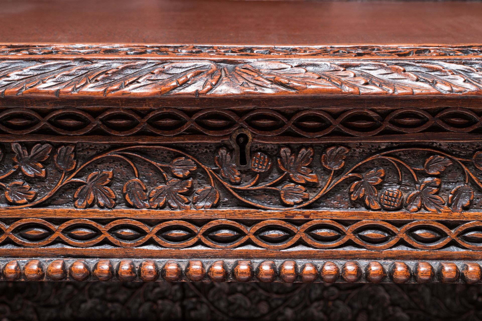 A colonial Anglo-Indian reticulated wooden desk with hidden compartment, 19th C. - Image 19 of 24