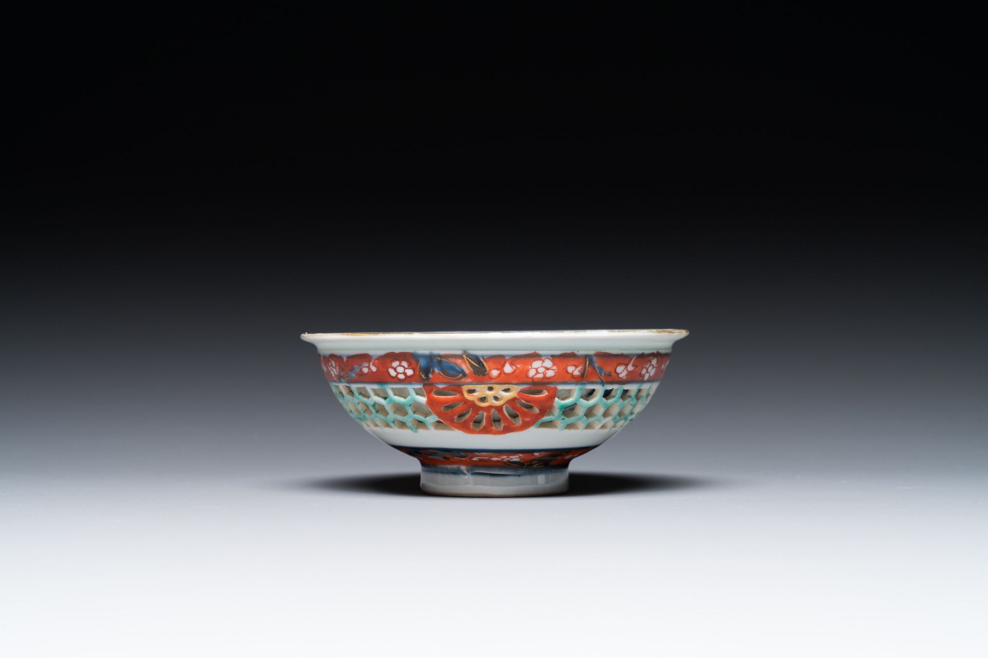 A rare Chinese famille verte double-walled reticulated cup and saucer, Kangxi - Image 10 of 13