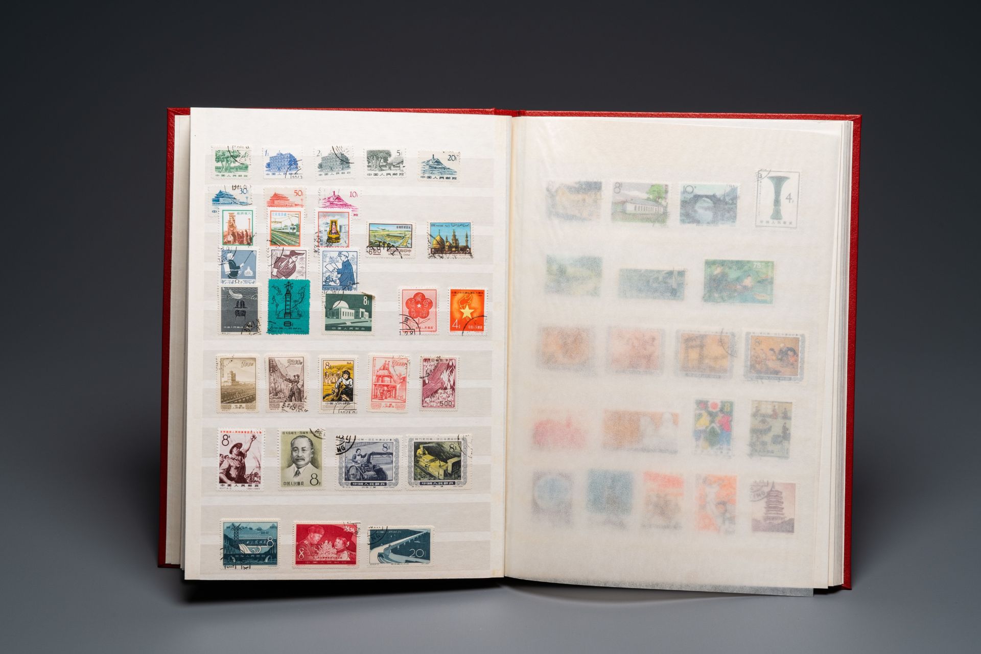 An album of Chinese postal stamps, 20th C. - Image 10 of 14