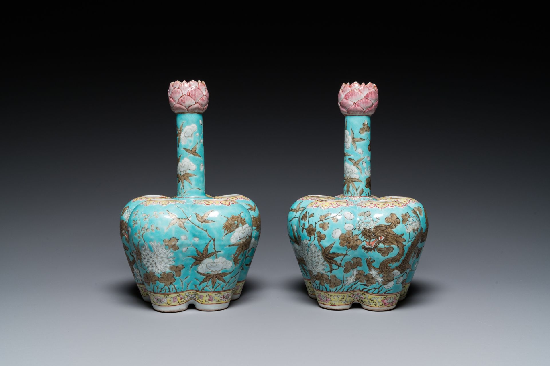 A pair of Chinese famille rose turquoise-ground flower vases with dragons, 19th C. - Image 4 of 7