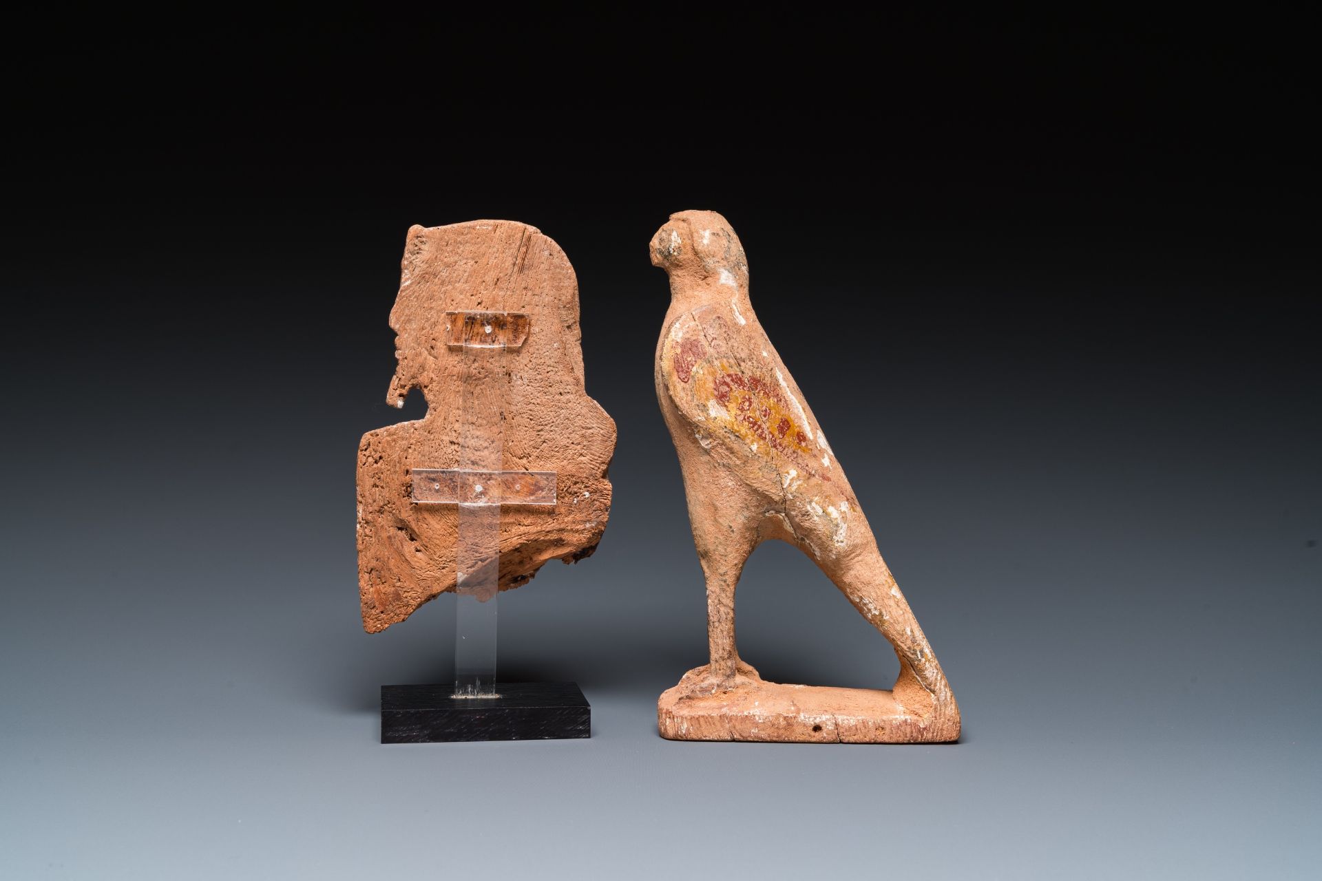An Egyptian wooden Horus falcon and a fragment of a farao sculpture, Late Period - Image 4 of 7