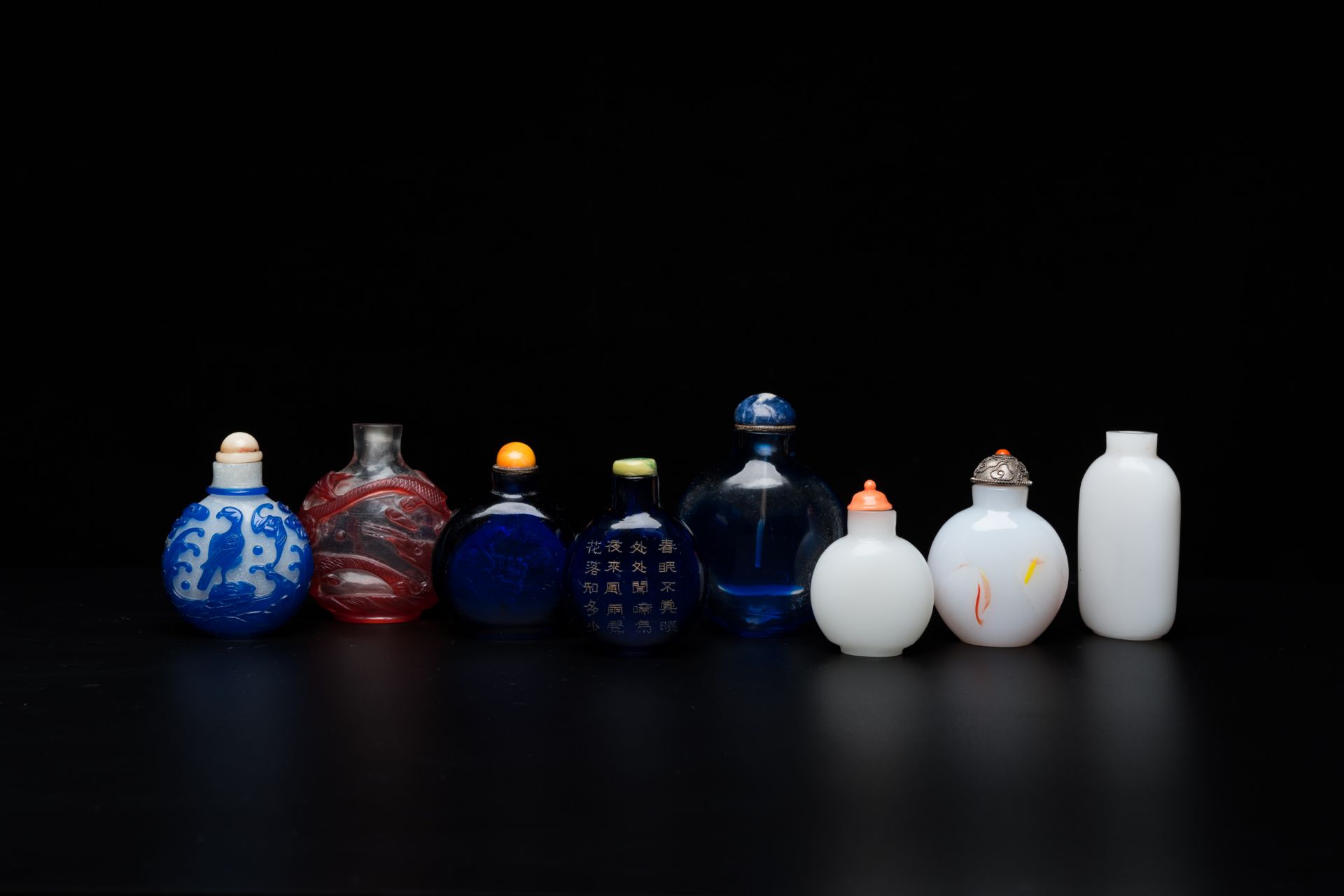 Eight Chinese glass snuff bottles, 19/20th C.