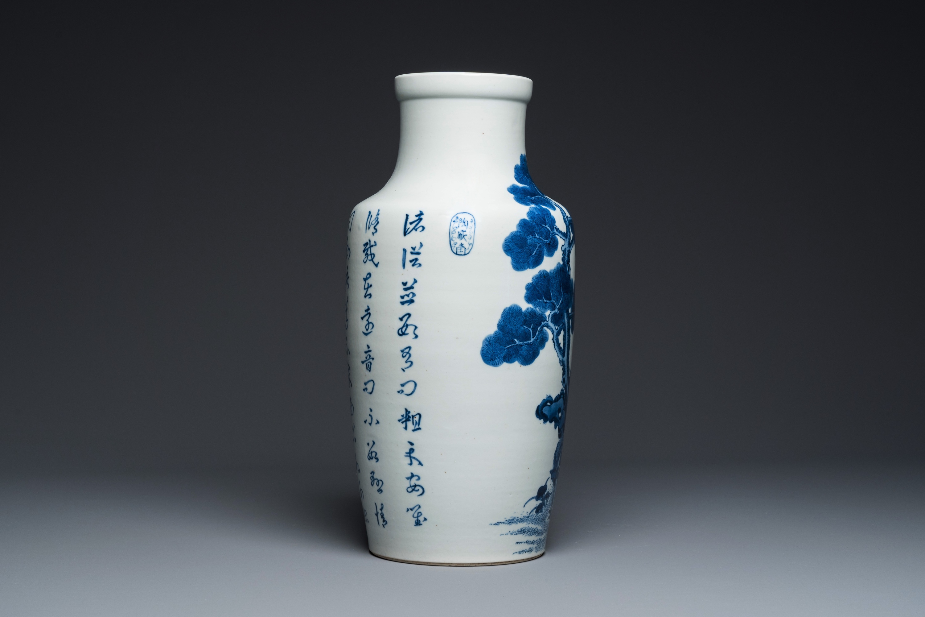 A Chinese blue and white 'deer and crane' vase, Tao Cheng Tang é™¶æˆå ‚ mark, 18/19th C. - Image 4 of 7