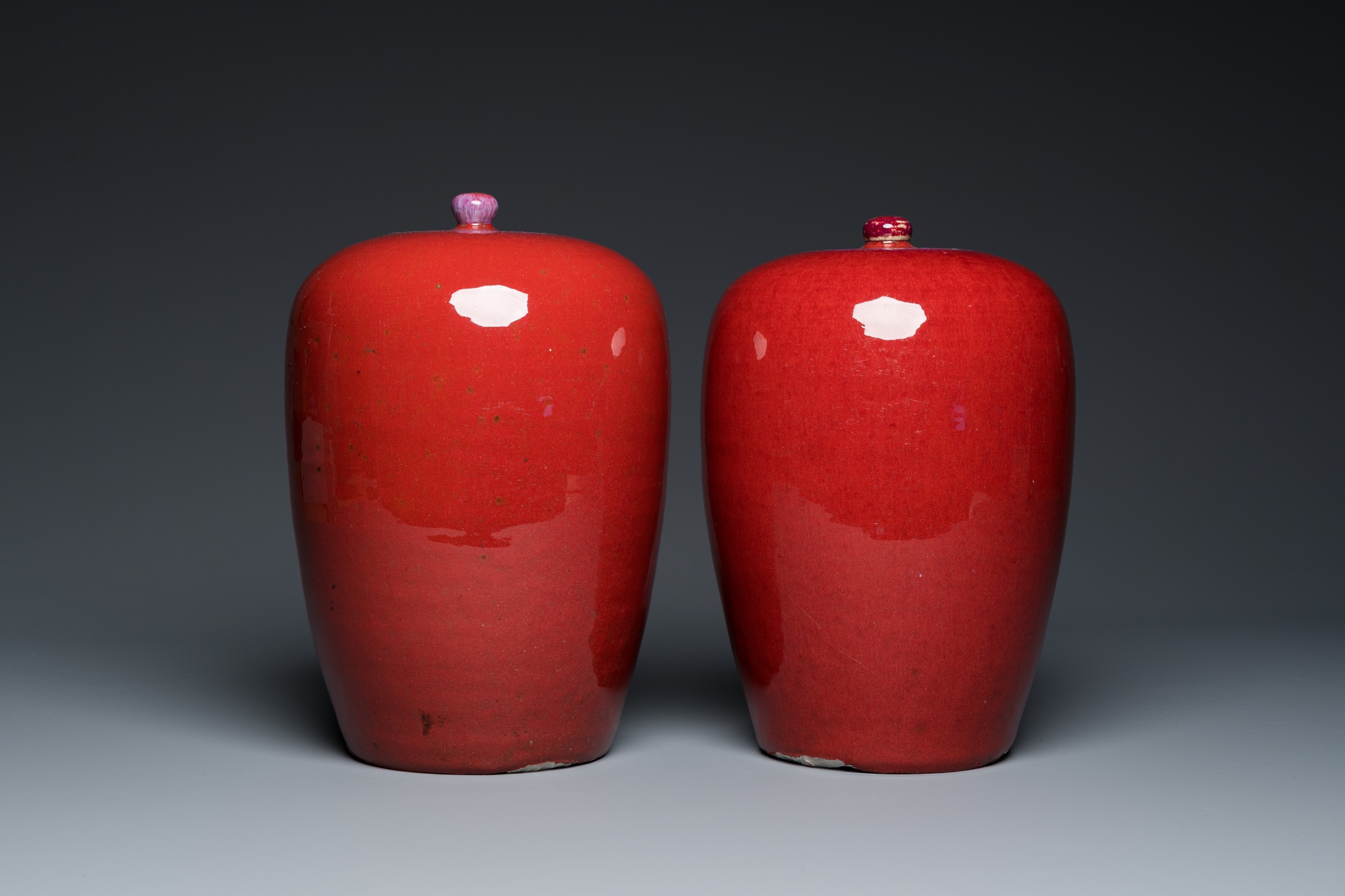 A pair of Chinese sang-de-boeuf-glazed covered jars, 19th C. - Image 5 of 8