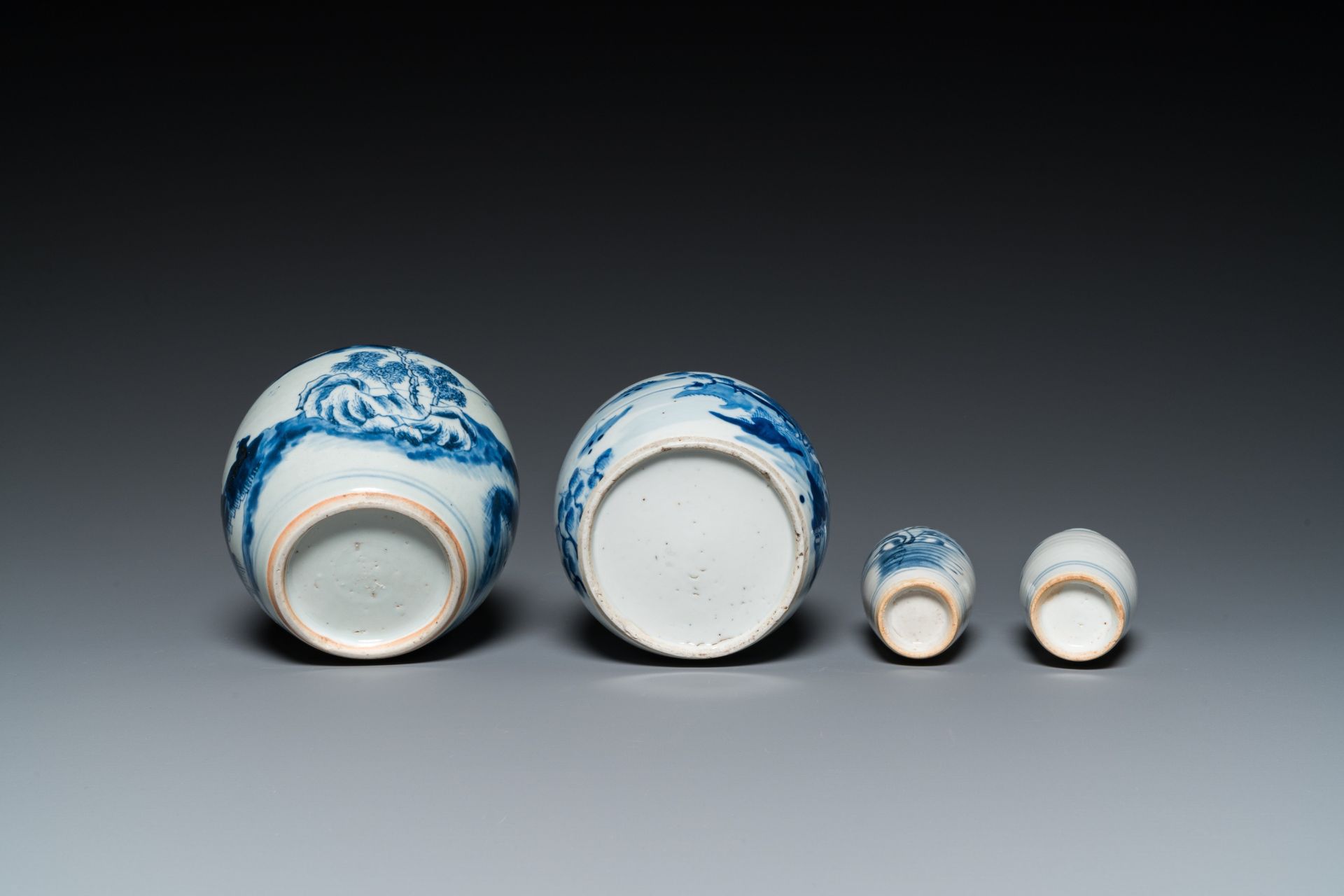 Eight various Chinese blue and white vases, 18/20th C. - Image 13 of 13