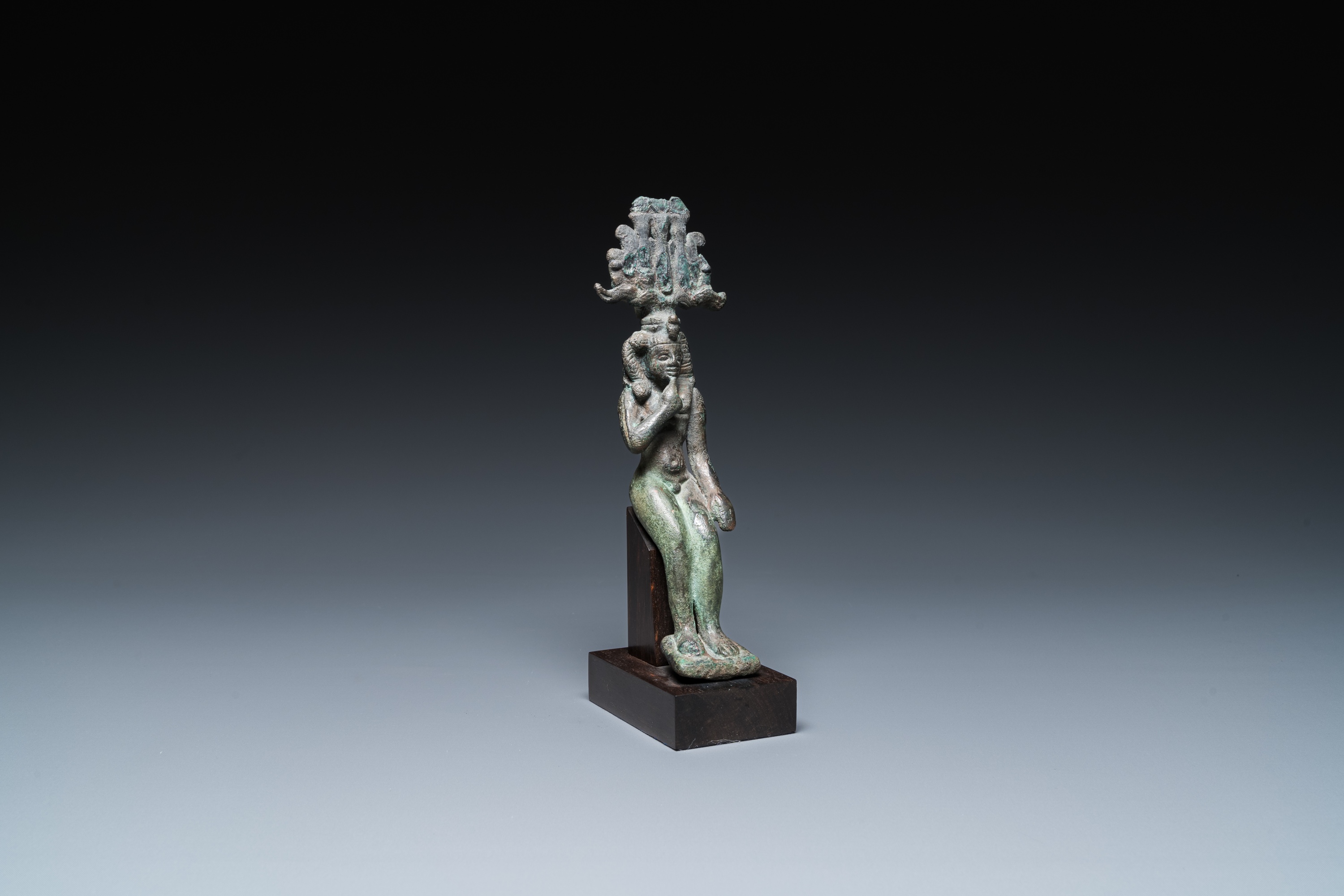 An Egyptian bronze sculpture of Horus, Saite period - Image 6 of 6