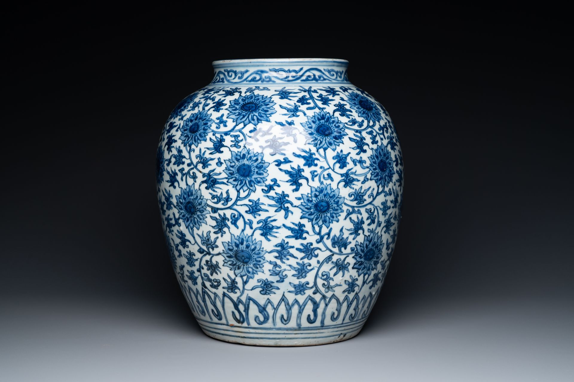 A large Chinese blue and white 'lotus scroll' jar, Ming - Image 3 of 6