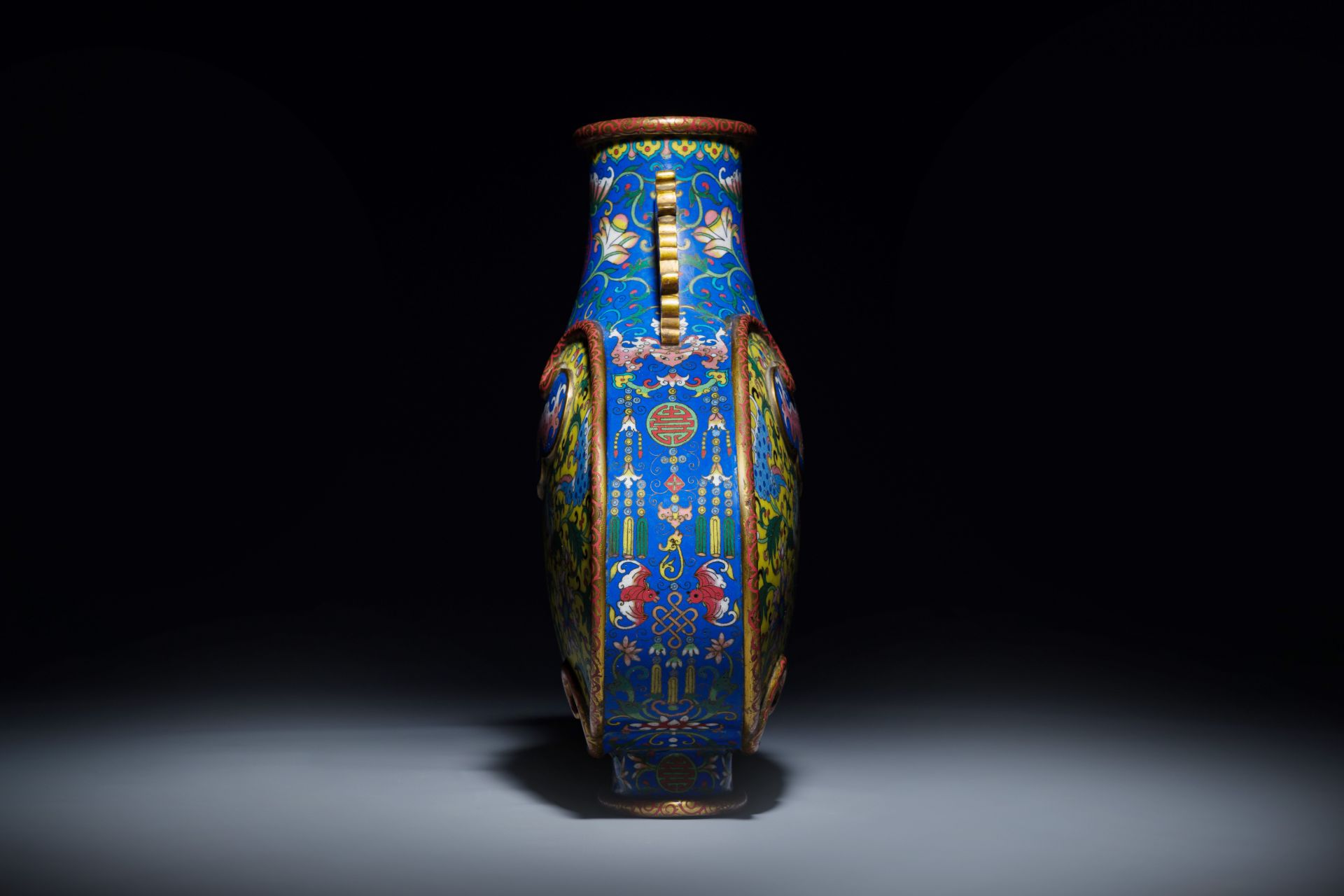 A Chinese cloisonne moonflask vase or 'bianhu' with Shou-characters on a yellow and blue ground, Jia - Image 3 of 7