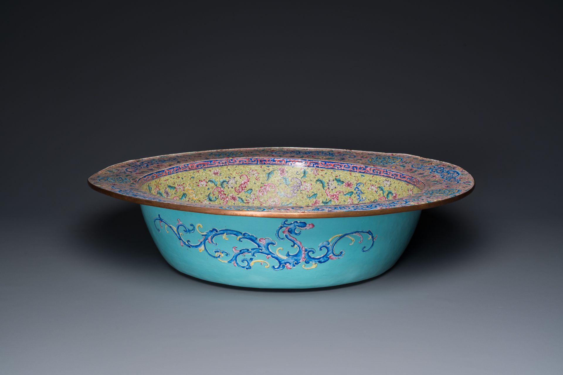An exceptionally large Chinese Canton enamel basin, Yongzheng - Image 6 of 11