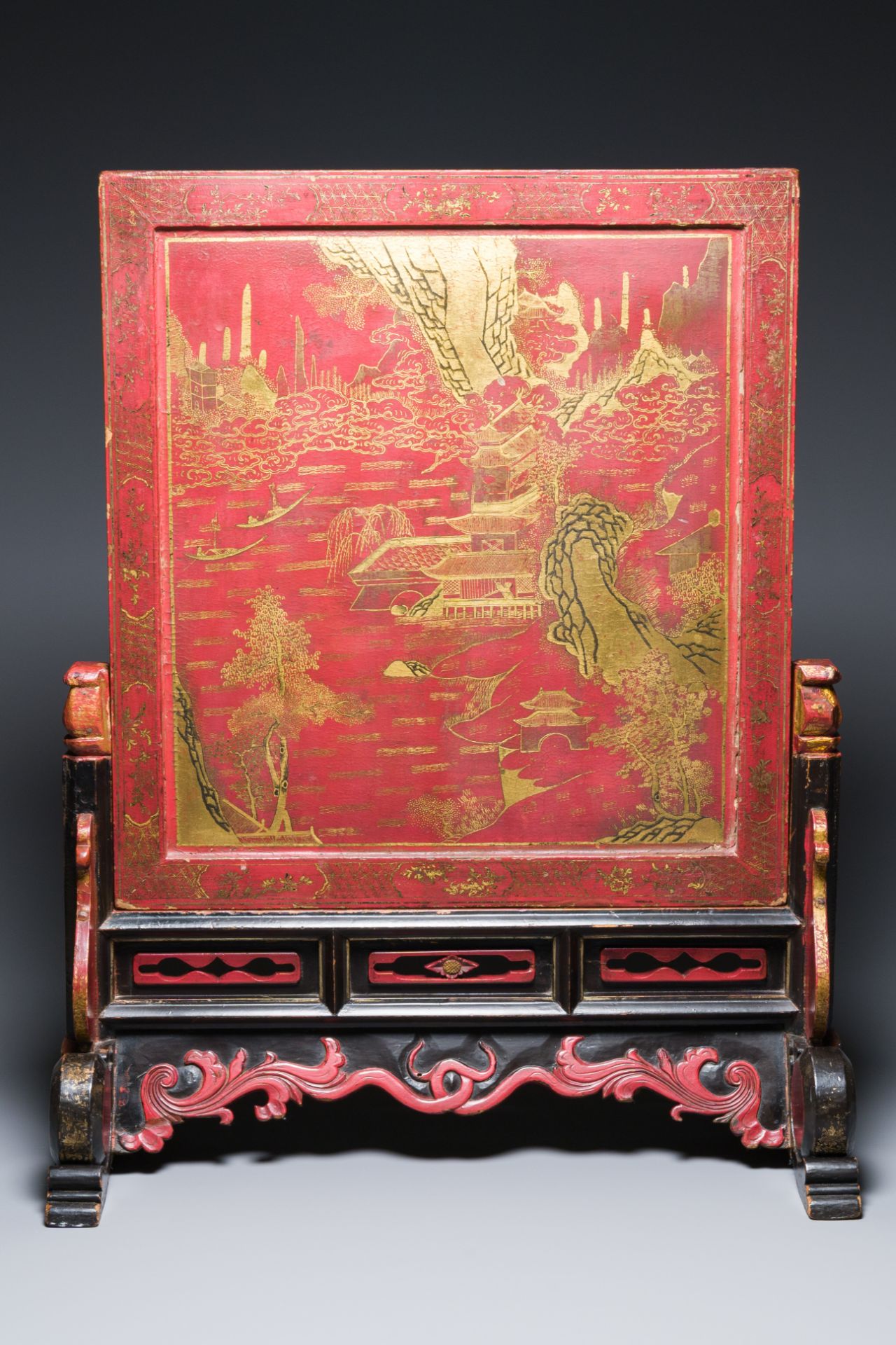 A Chinese gilt-lacquered and painted wood table screen, Shanxi, 16/17th C. - Image 3 of 14
