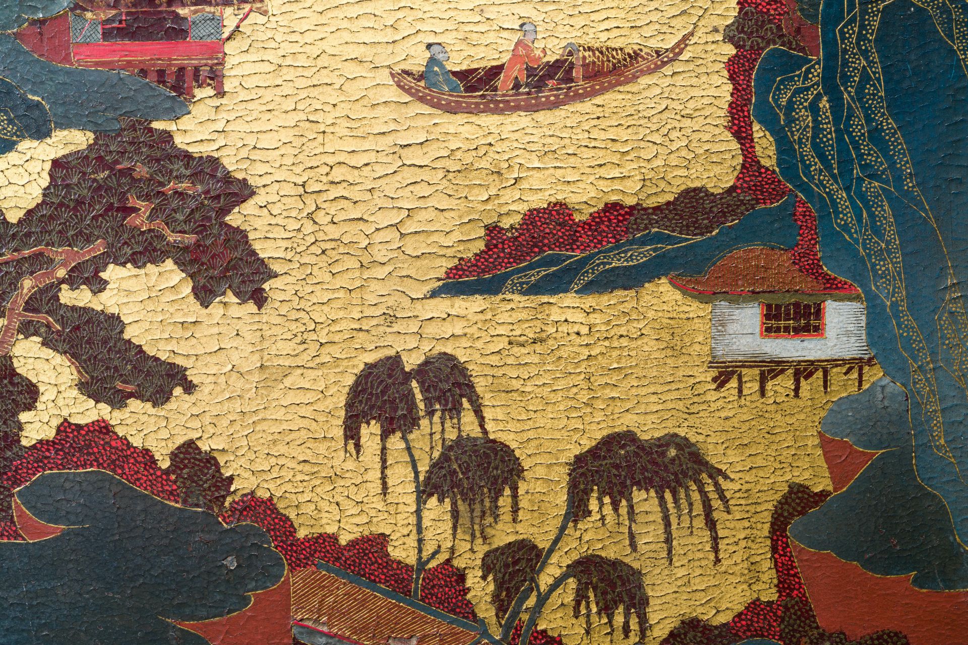 A Chinese gilt-lacquered and painted wood table screen, Shanxi, 16/17th C. - Image 11 of 14