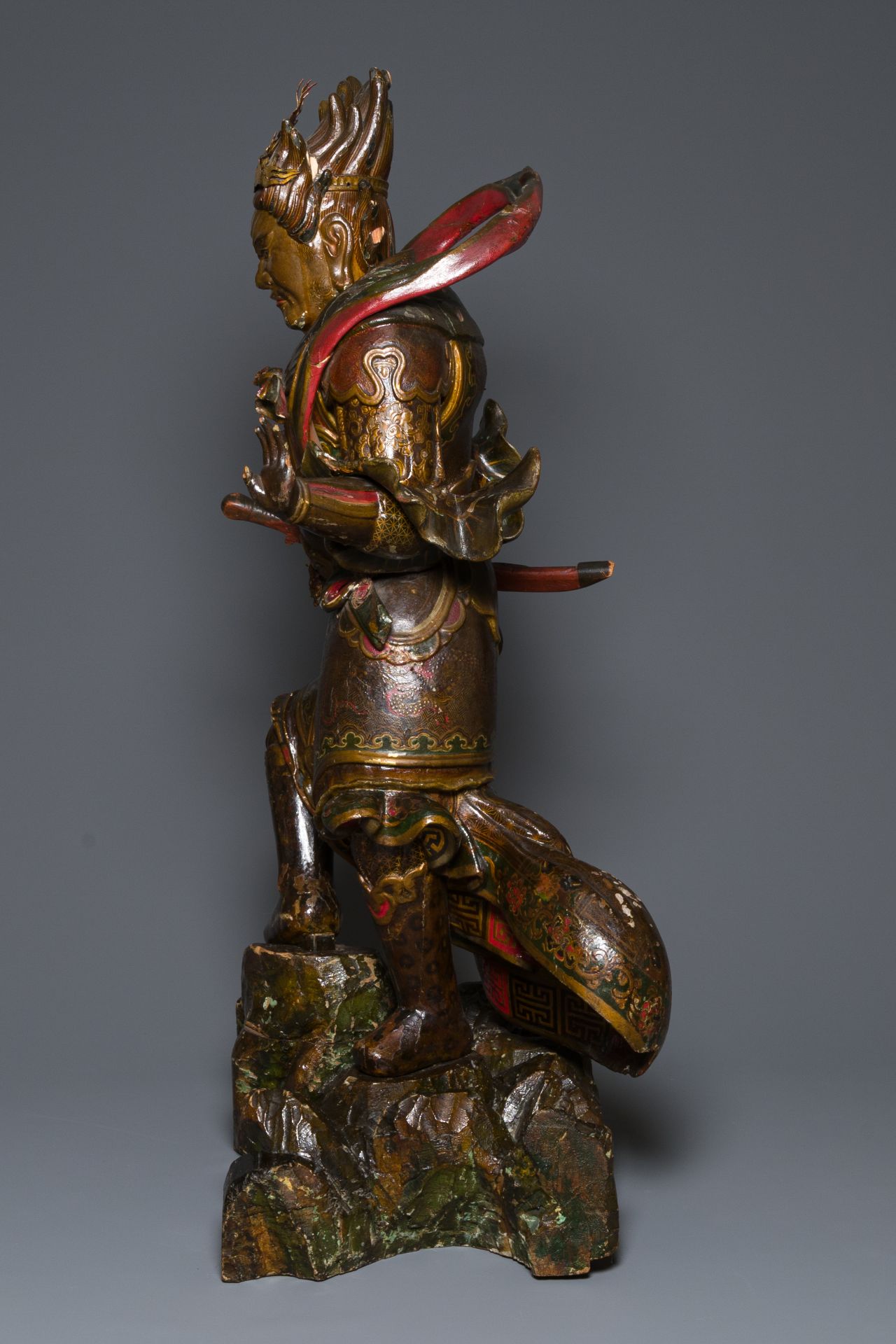 A large Japanese polychromed and gilt-lacquered wood figure of a divine general, Edo, dated 1623 - Image 5 of 23