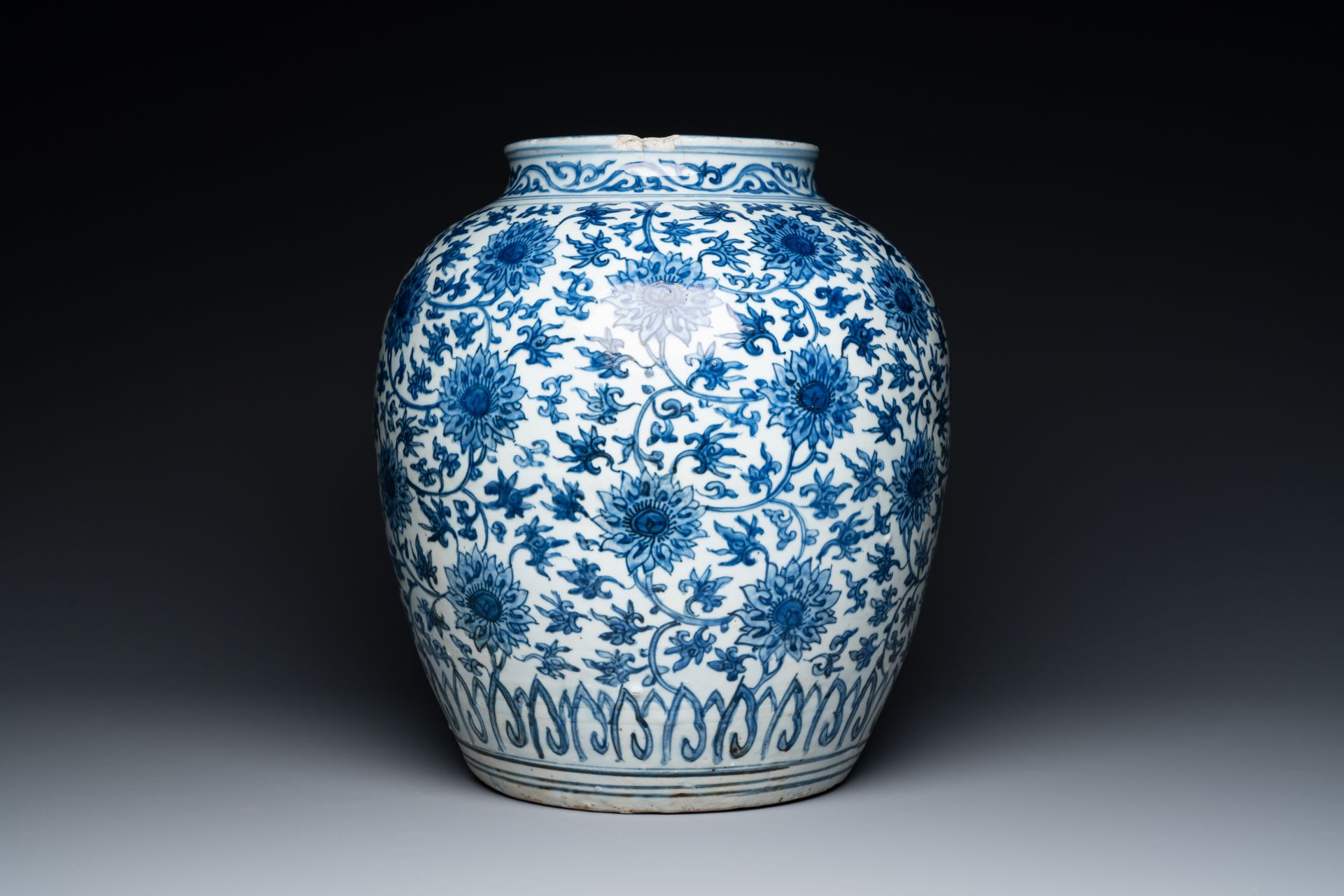 A large Chinese blue and white 'lotus scroll' jar, Ming - Image 2 of 6