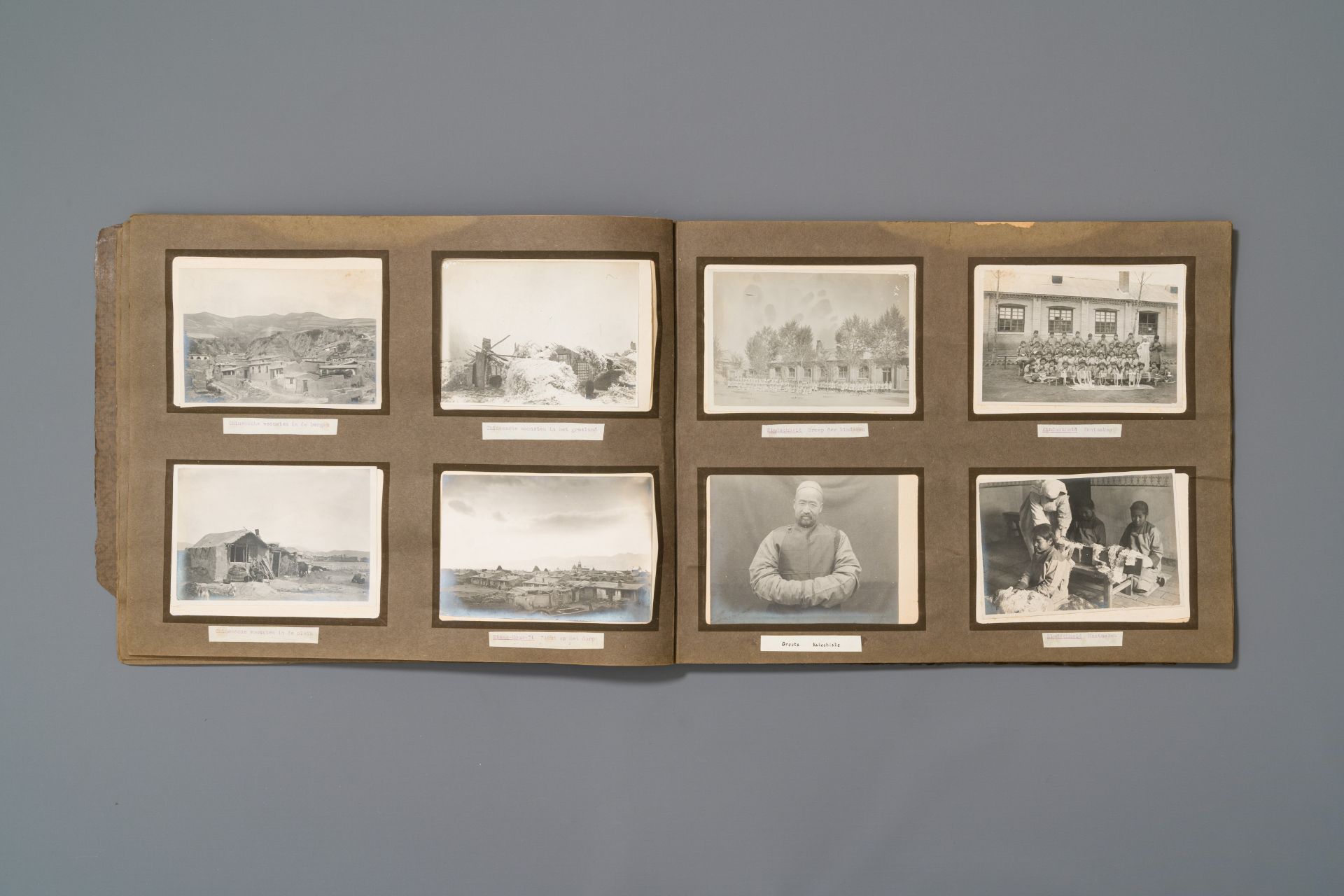 A photo album from a Belgian Catholic mission in Inner Mongolia in China, ca. 1924 - Image 6 of 10
