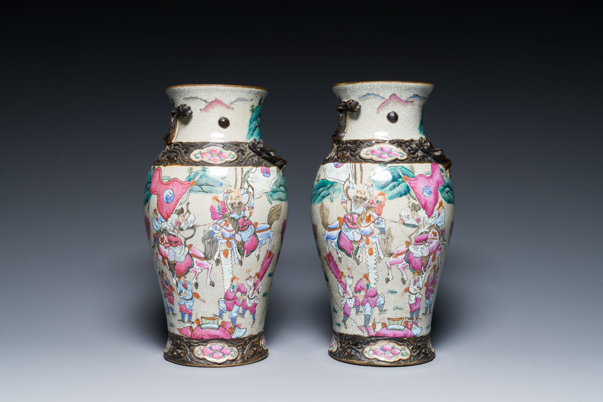 A varied collection of Chinese porcelain and Canton enamel, 18/19th C. - Image 2 of 20