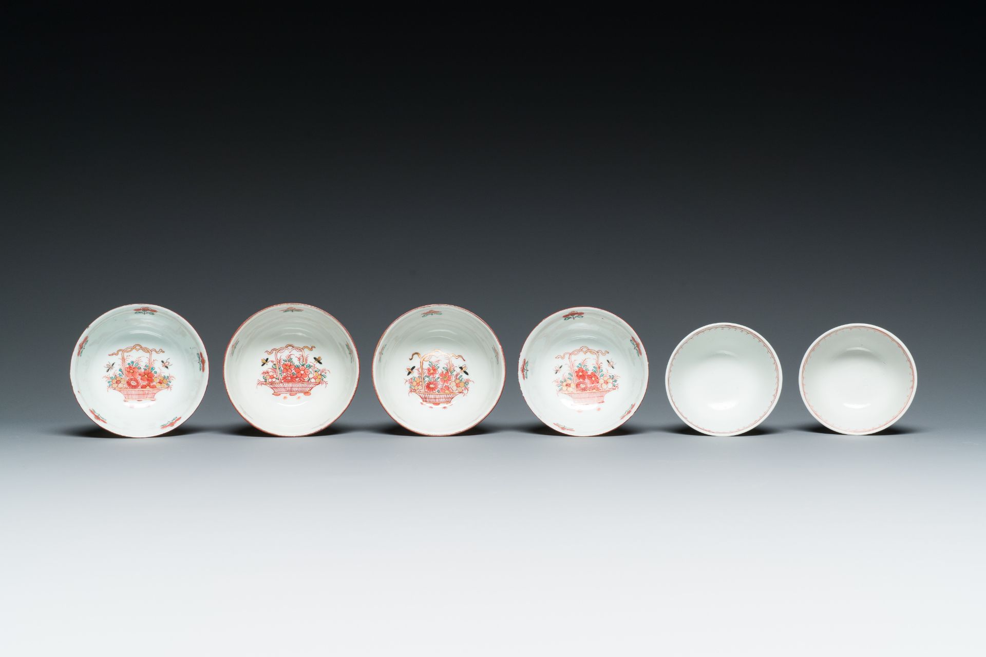 Ten Chinese blue, white, famille rose and Dutch-decorated cups and nine saucers, Kangxi and later - Image 10 of 17