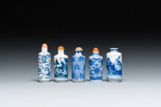 Five Chinese blue and white snuff bottles, 19/20th C.