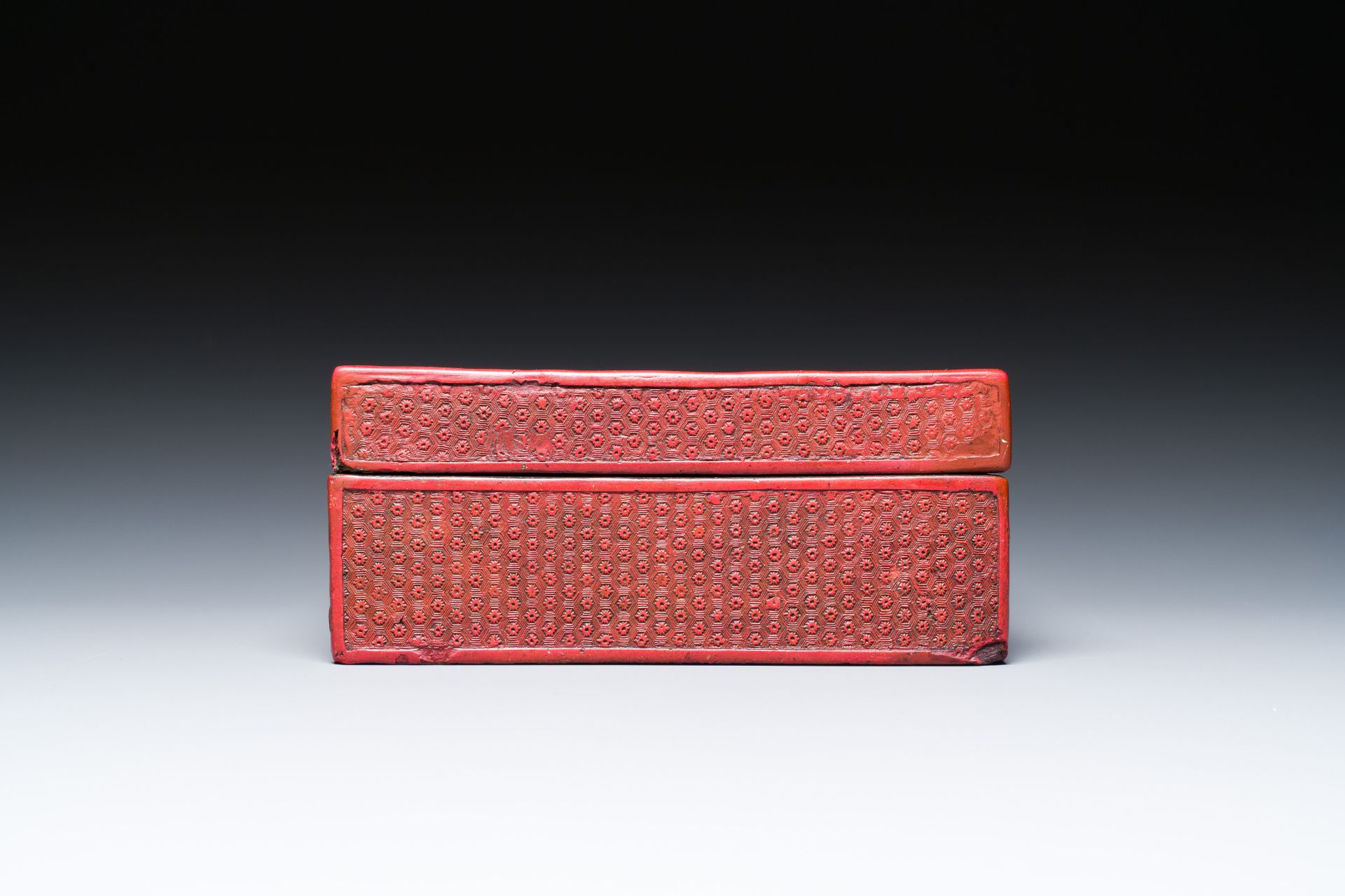 A Chinese carved boxwooden ruyi scepter and a square red lacquer box and cover, Wanli mark, 19/20th - Image 6 of 14