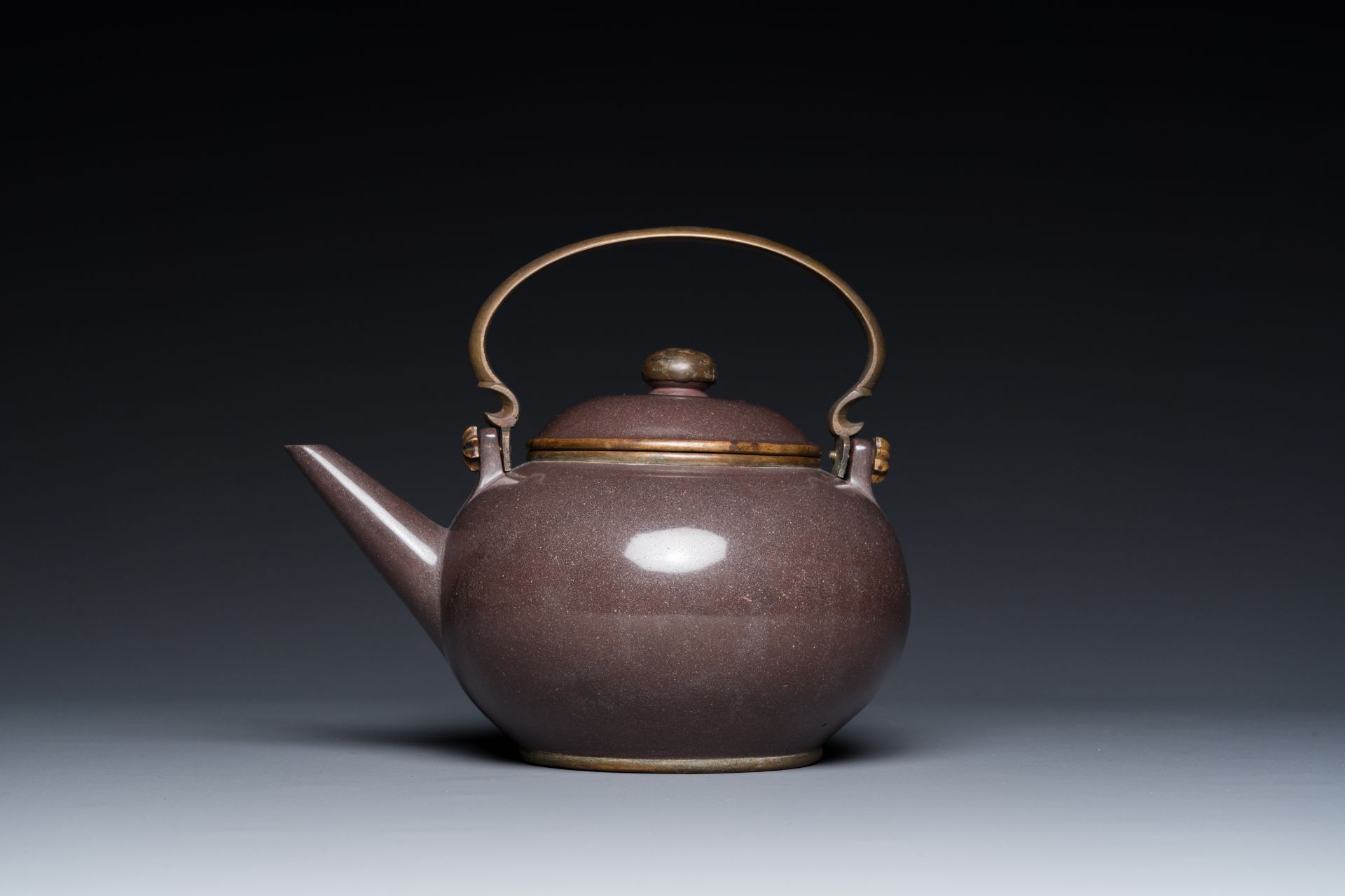 A Chinese polished purple Yixing stoneware teapot and cover for the Thai market, Gong Ju è²¢å±€ mark - Image 2 of 7