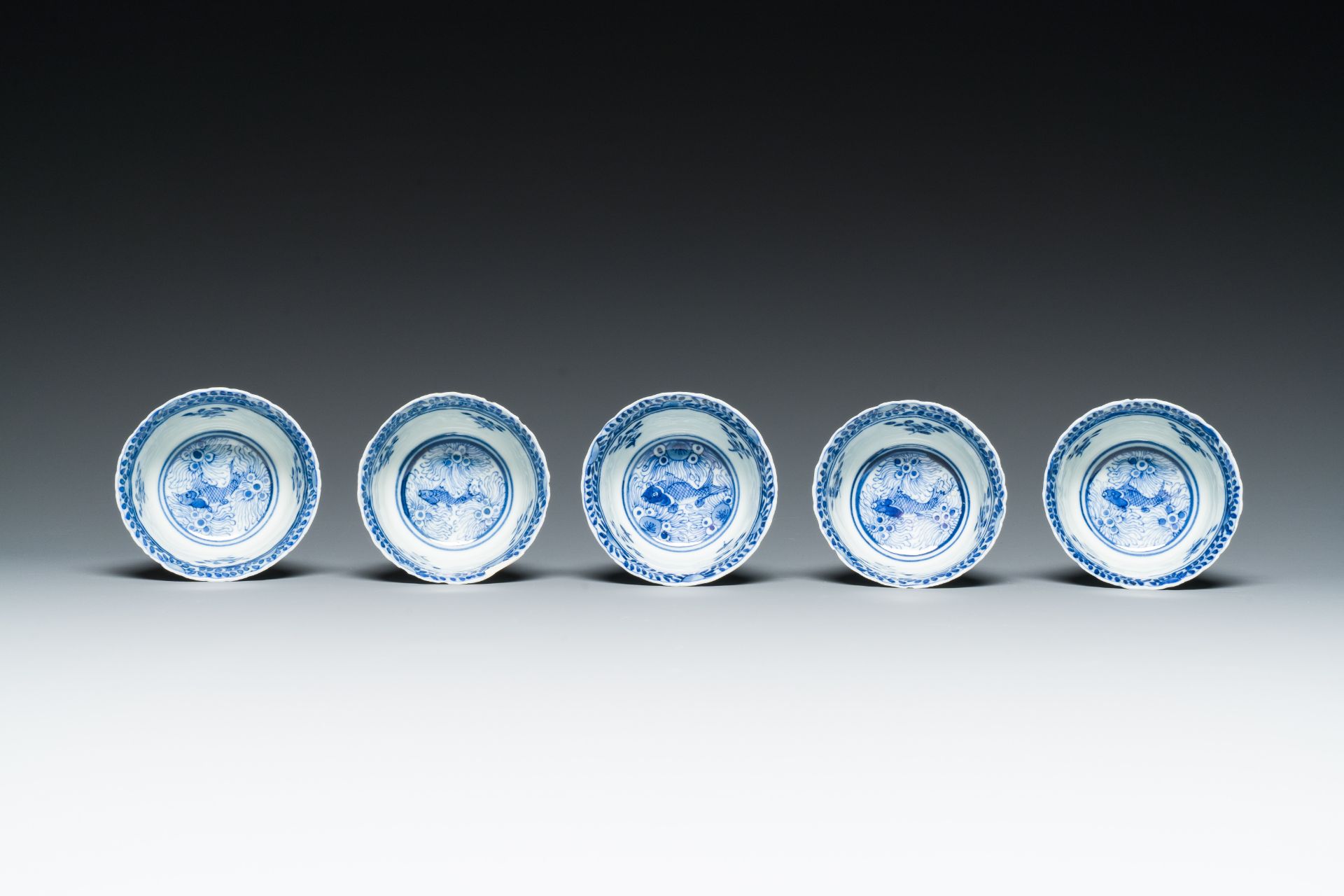Ten Chinese blue, white, famille rose and Dutch-decorated cups and nine saucers, Kangxi and later - Image 16 of 17