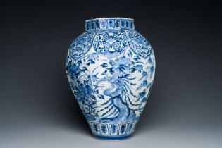 A Japanese blue and white octagonal 'peacocks' vase, Arita, Edo, late 17th C.