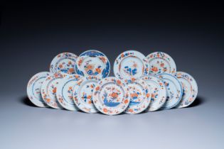 Thirteen Chinese Imari-style plates, Kangxi/Qianlong