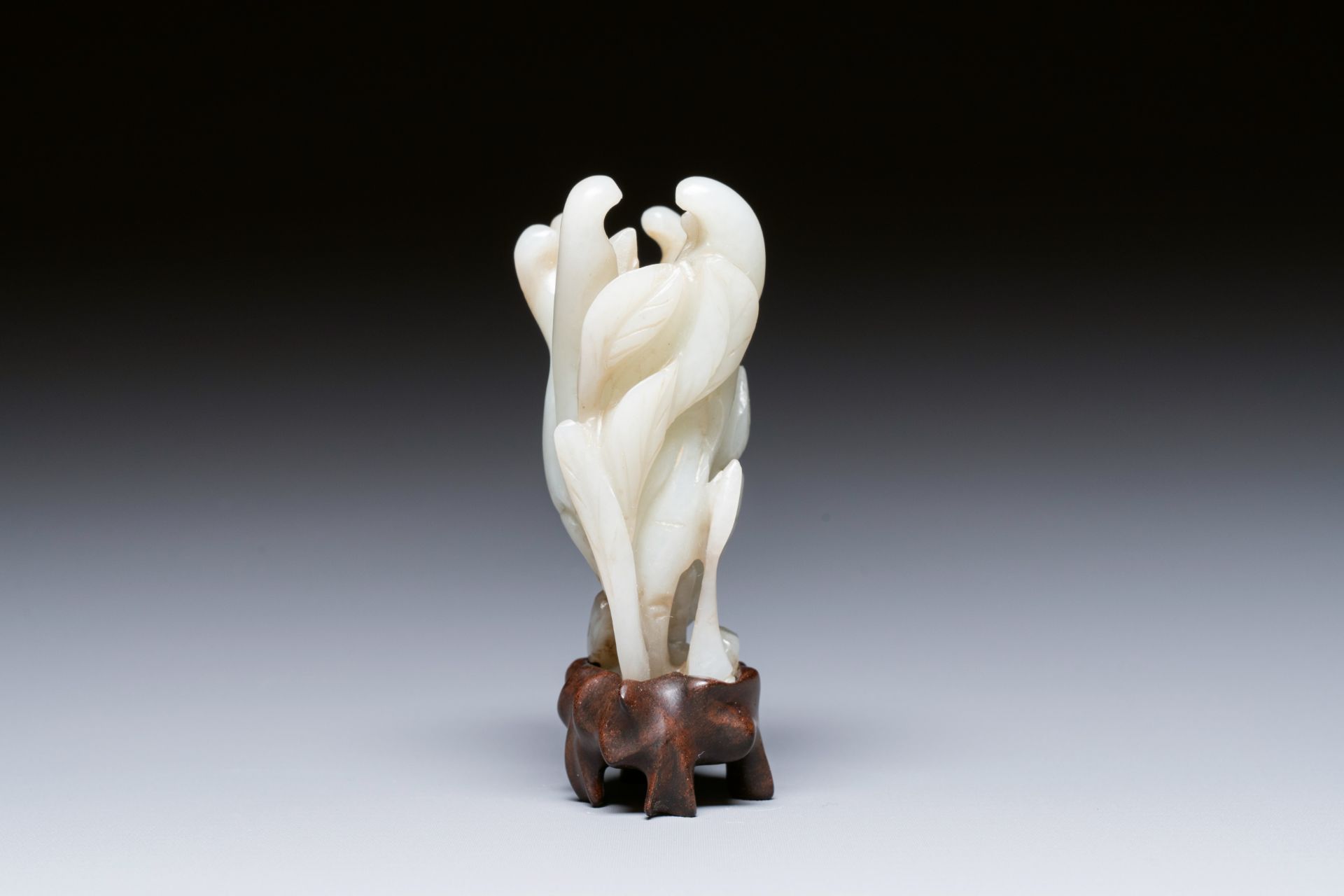 A fine Chinese white jade carving of a Buddha's hand on wooden stand, Qing - Image 3 of 7