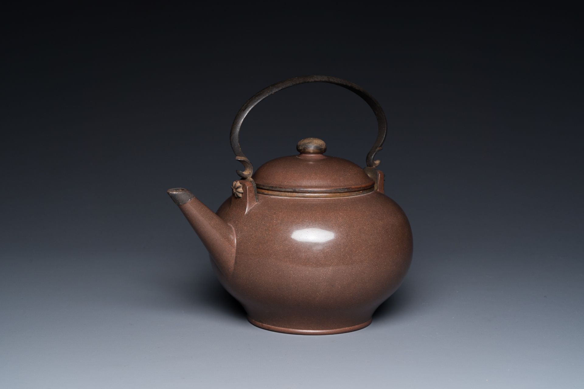 A Chinese polished Yixing stoneware teapot and cover for the Thai market, Li Xing åˆ©èˆˆ mark, 19th