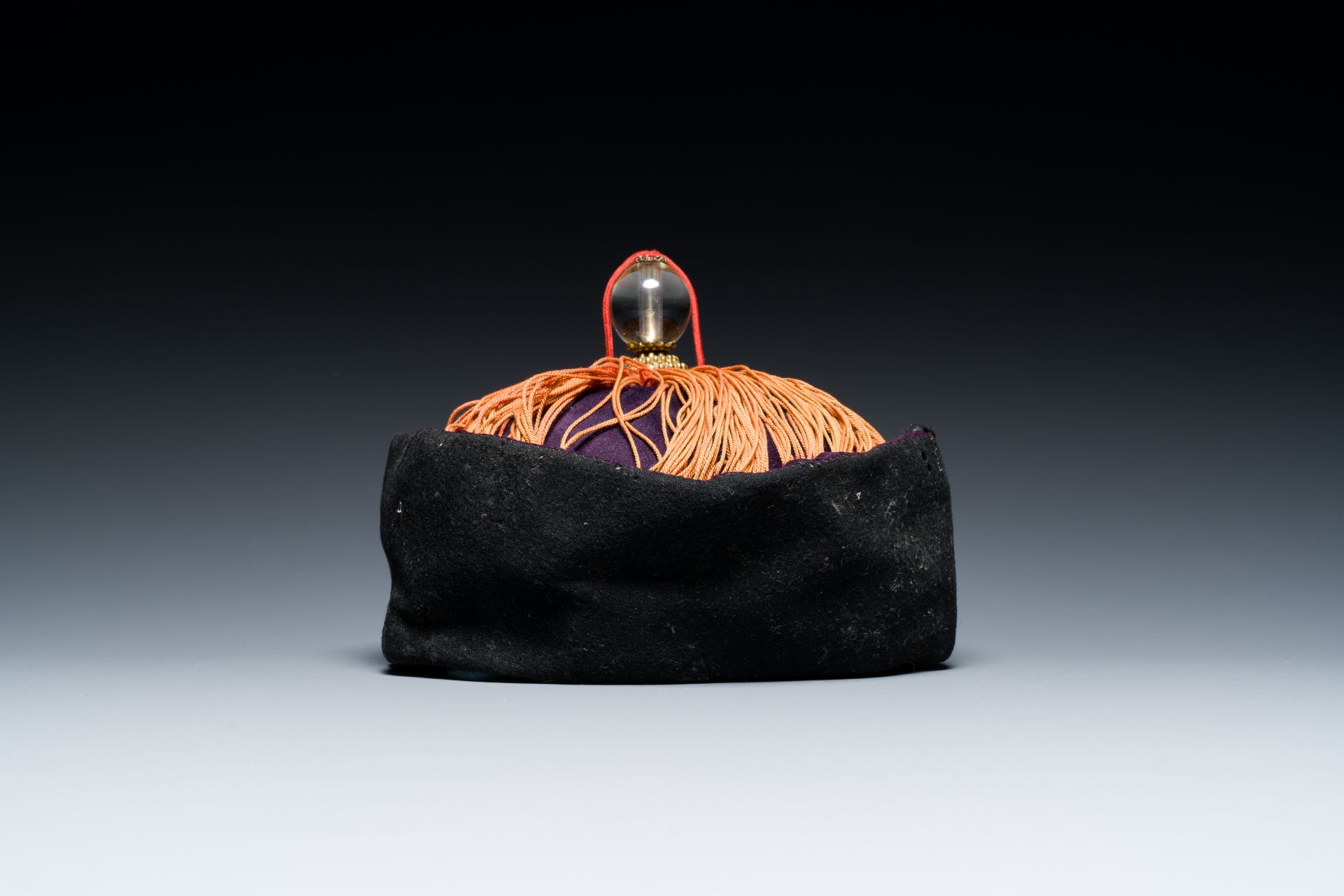 A Chinese Mandarin official's court hat of 5th rank, 19th C. - Image 4 of 7