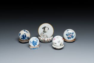 Five various Chinese seal paste boxes and covers, 19/20th C.