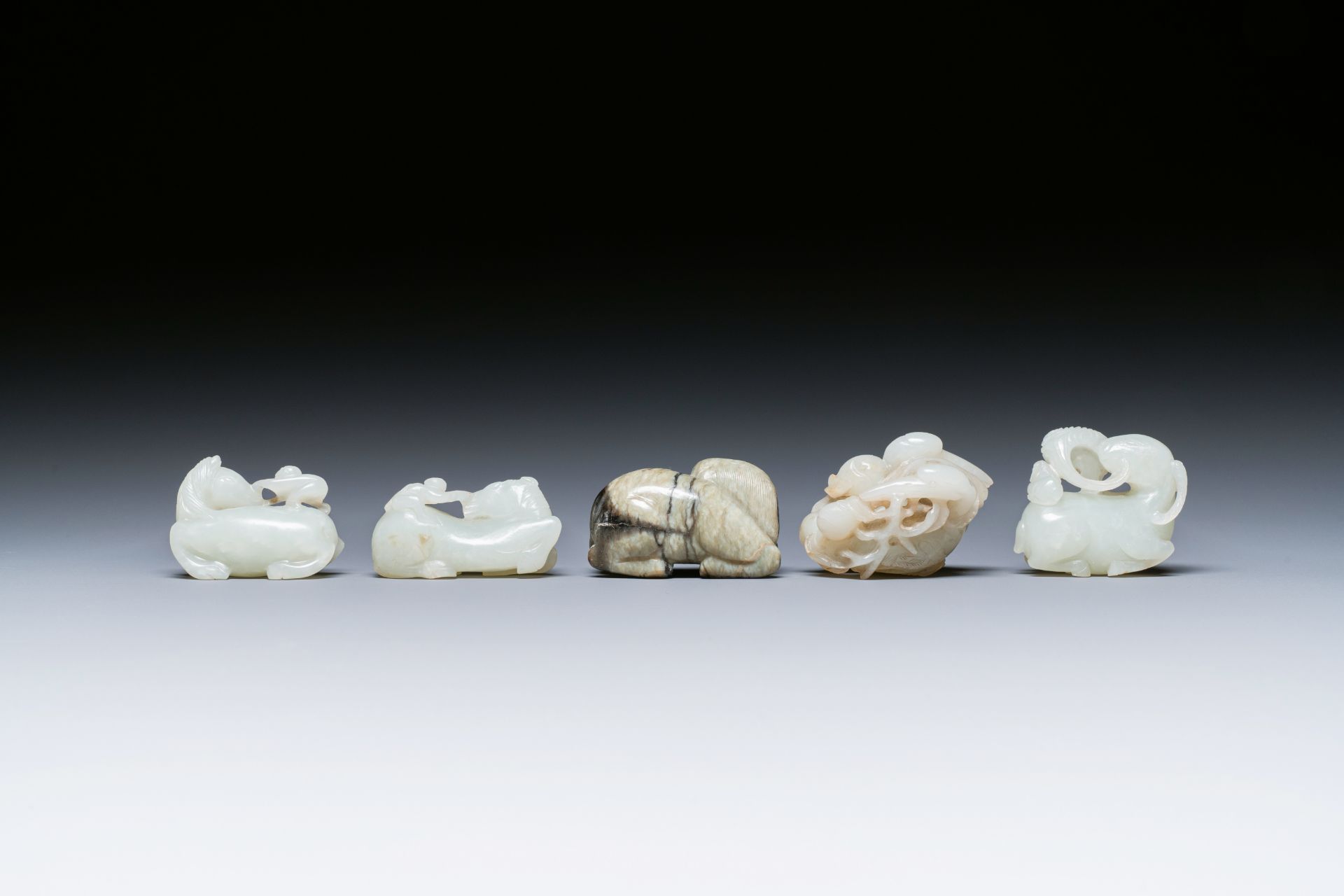 Five Chinese white, celadon and grey-black jade carvings, Qing/Republic - Image 3 of 9