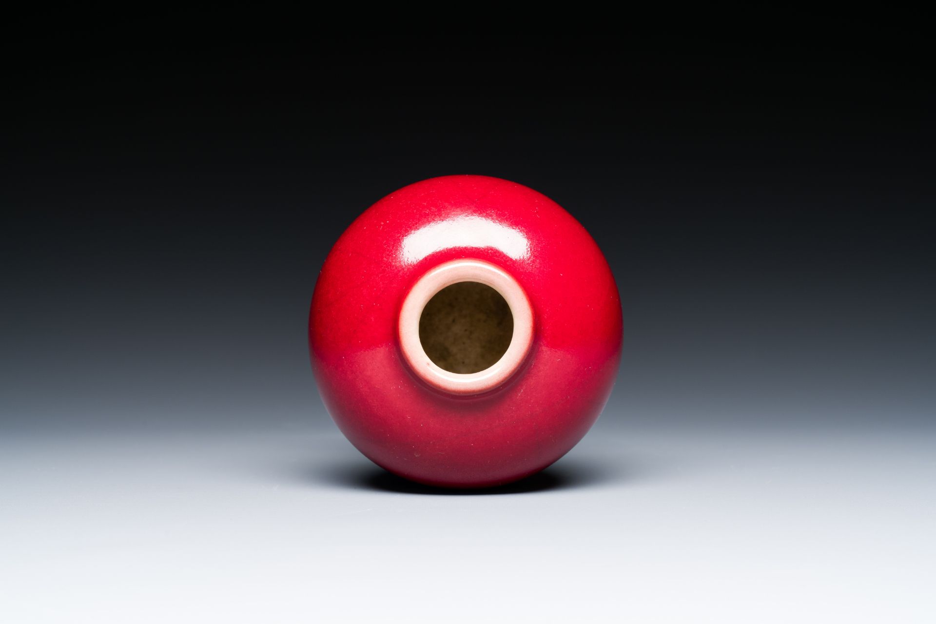 A small Chinese red-glazed globular vase, Qing - Image 6 of 7
