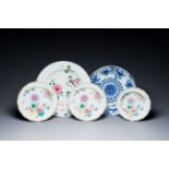 Five Chinese blue, white and famille rose dishes, Kangxi/Qianlong