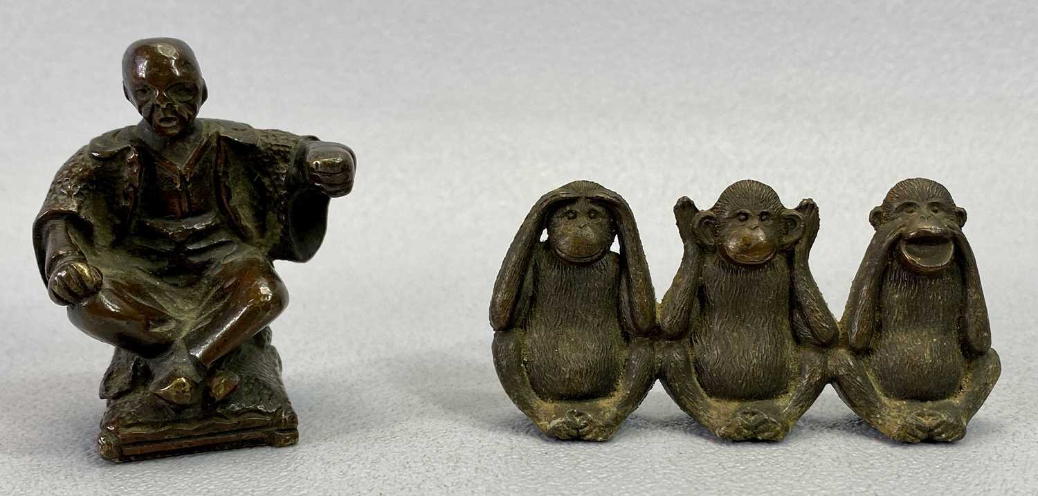 GILDED BRONZE FIGURES OF KYLIN, A PAIR, Late 19th Century, 7cms H, cast bronze miniature figure of a - Bild 2 aus 3