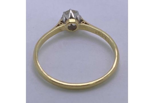 18CT GOLD & PLATINUM SOLITAIRE DIAMOND RING - 0.50ct round cut stone, 5mm diameter, claw set in a - Image 3 of 3