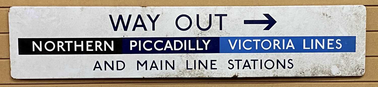 RAILWAYANA - a vintage London Underground enamel platform frieze panel 'Way Out, Northern - Bild 2 aus 2