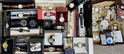 WATCHES & CLOCKS - men's boxed watches including a Henley 'England International' watch,