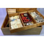 WATCHES - watch/clock repair equipment in a wooden box